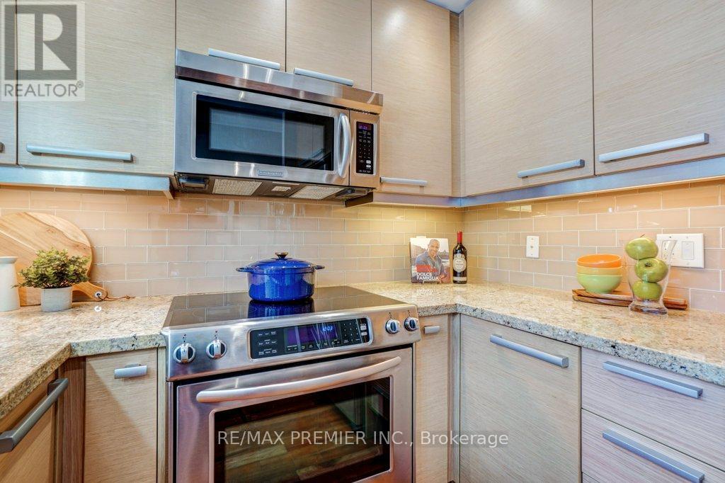 208c - 662 Sheppard Avenue E, Toronto, Ontario  M2K 3E6 - Photo 9 - C12825030