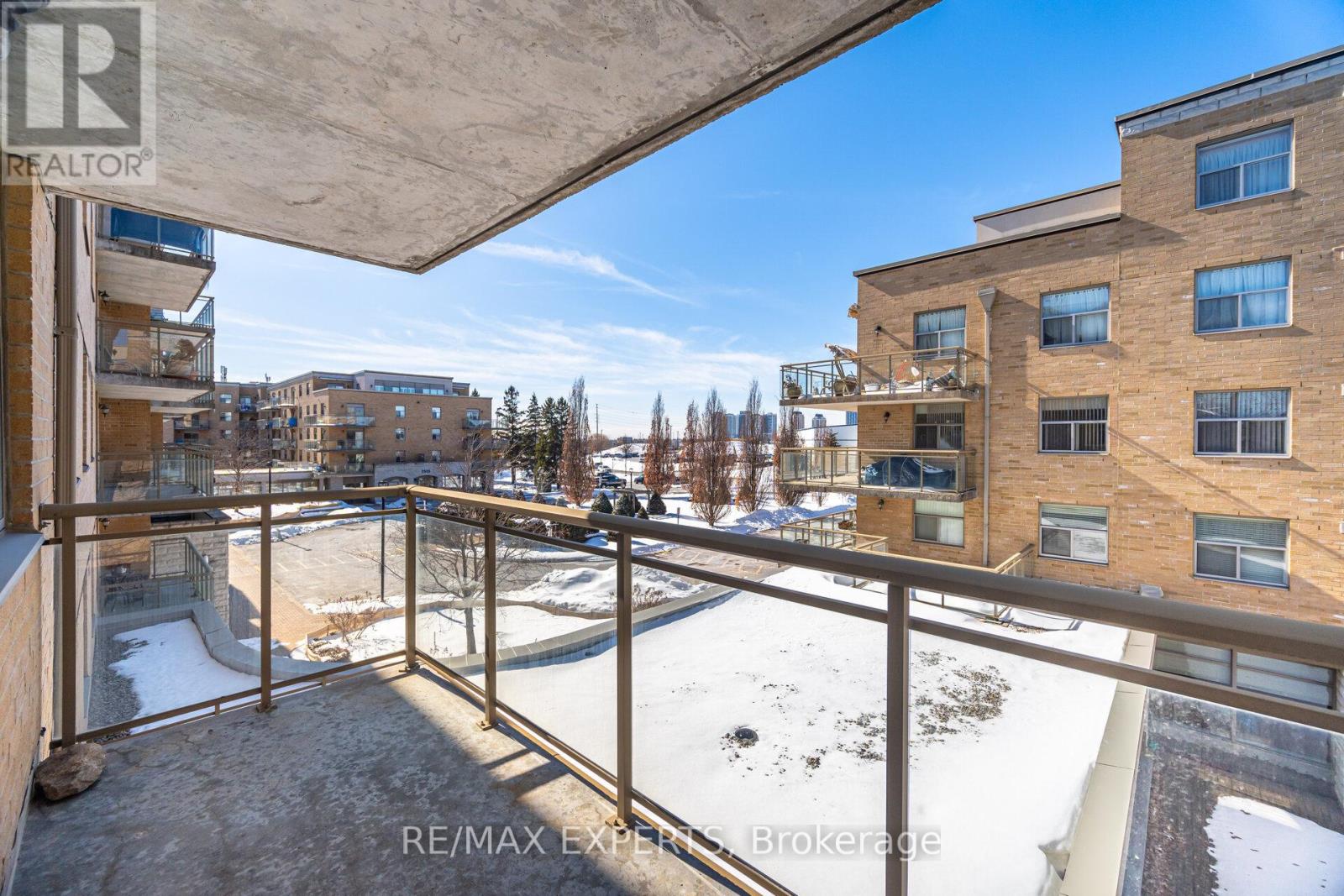 313 - 2504 Rutherford Road, Vaughan, Ontario  L4K 5N5 - Photo 30 - N12825050