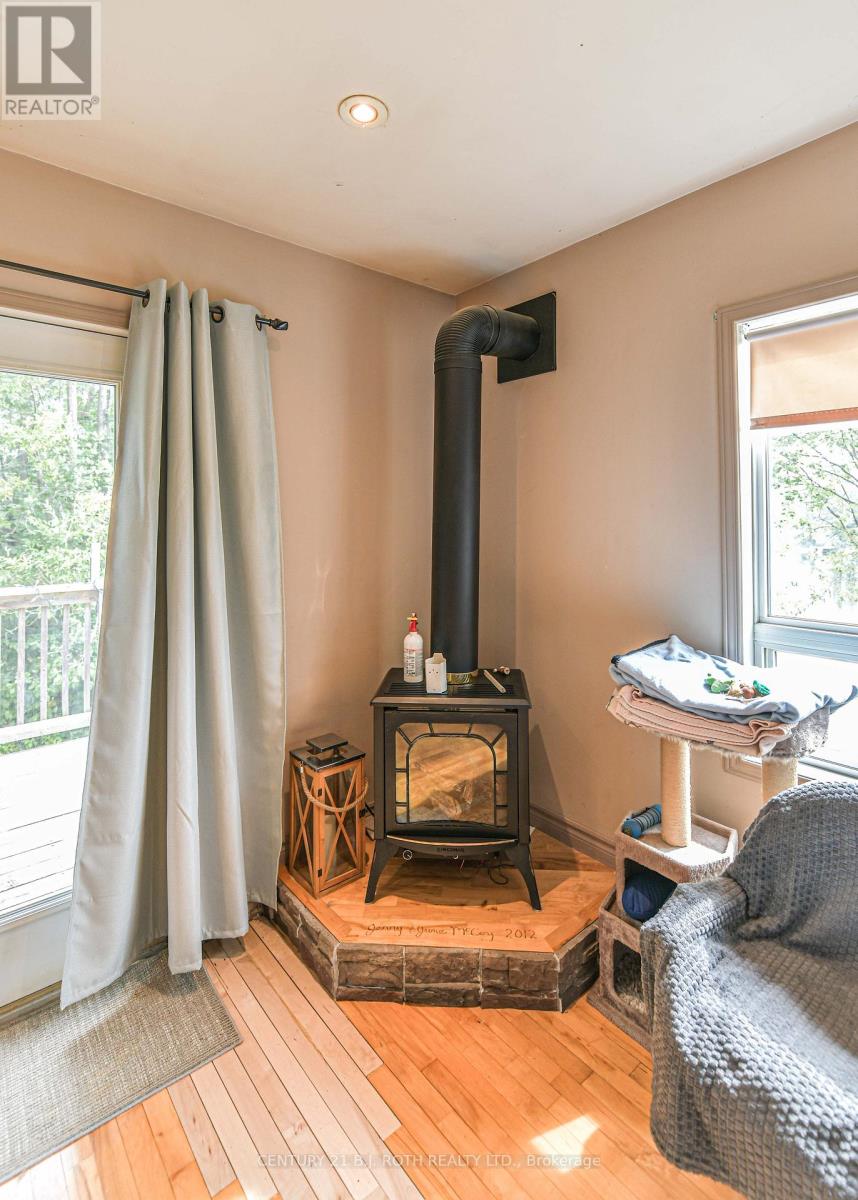 3297 Muskoka Street, Severn, Ontario  L0K 2B0 - Photo 39 - S12825052