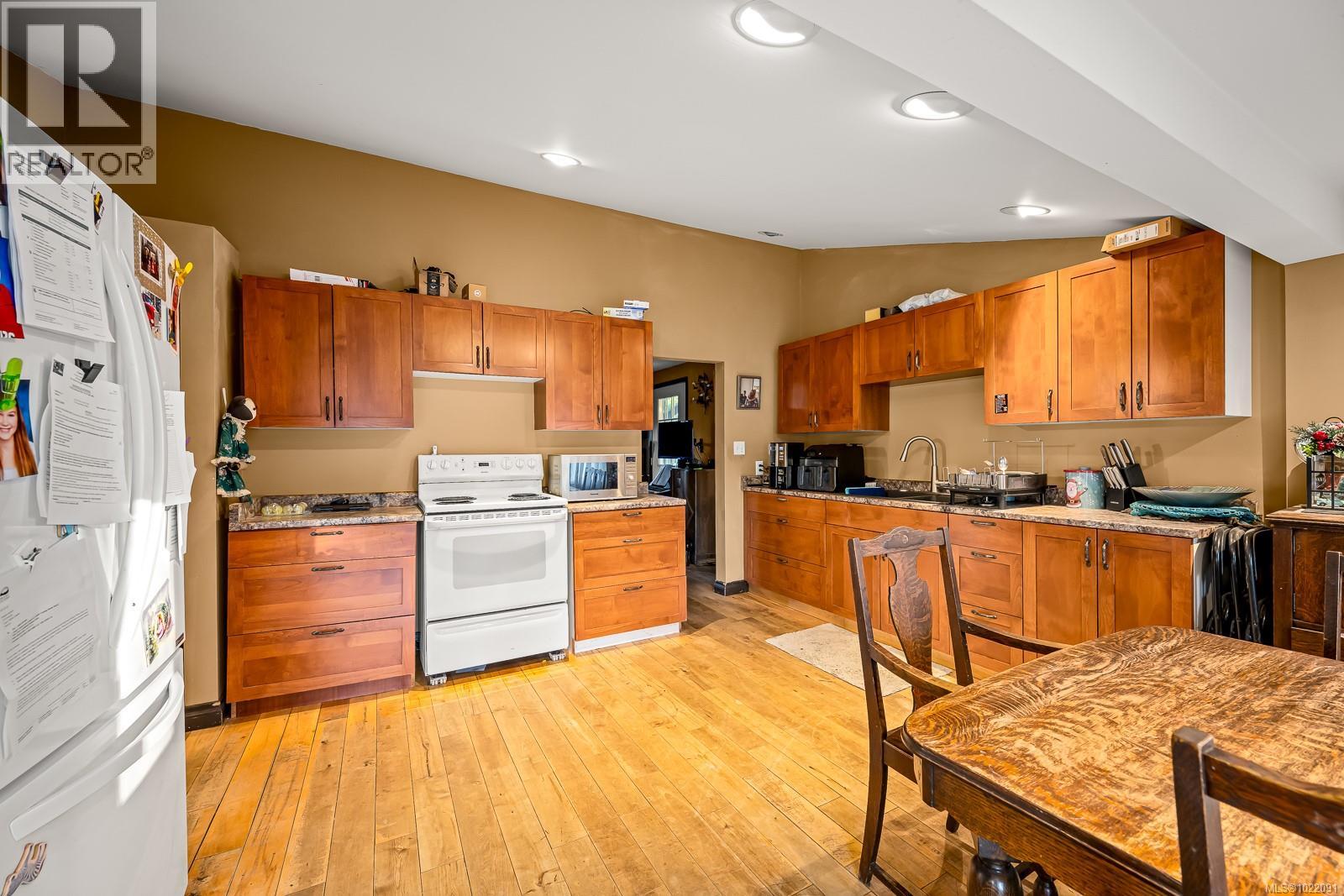 1576 Owen Rd, Comox, British Columbia  V9M 4C6 - Photo 7 - 1022091