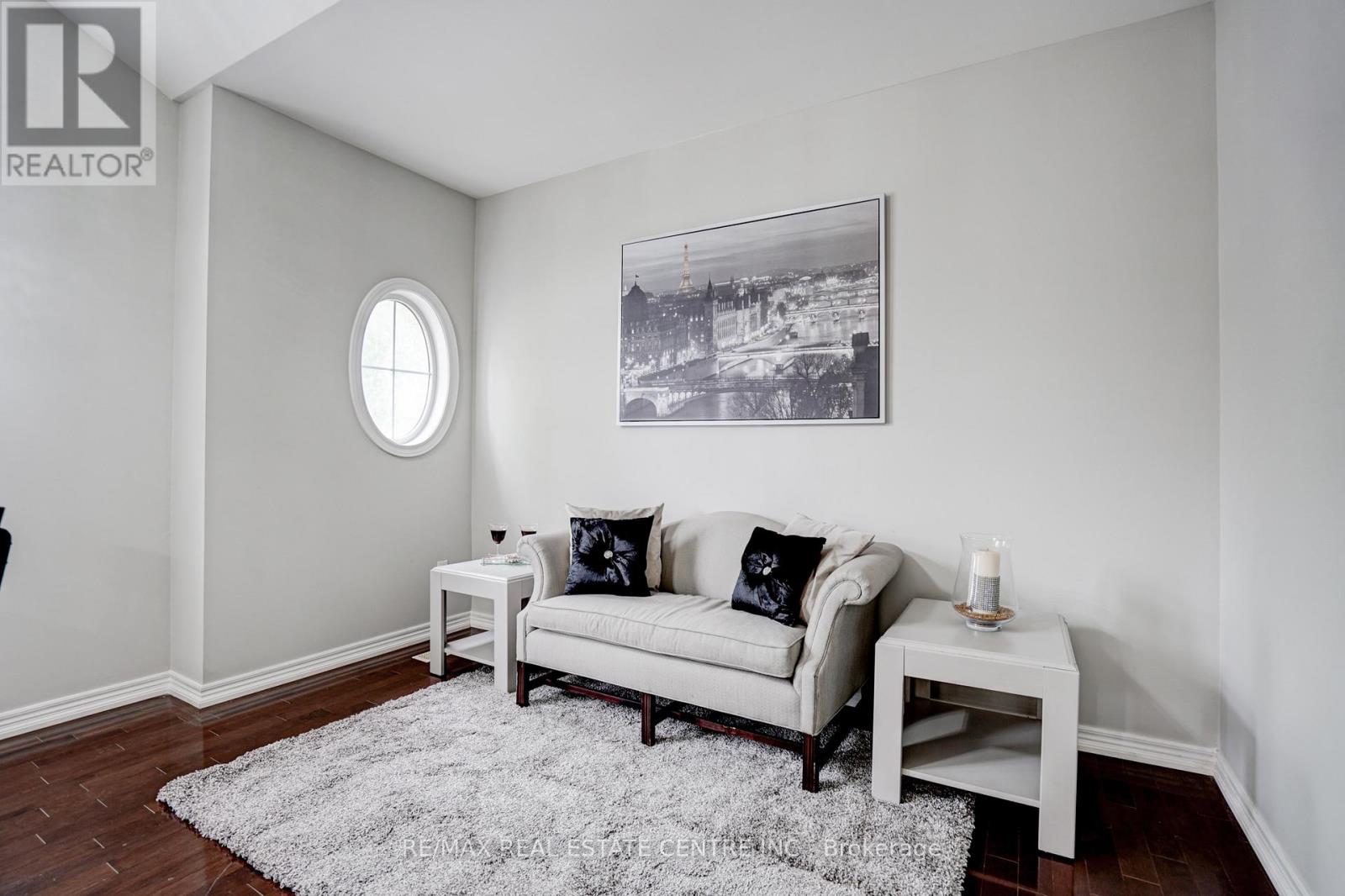 148 Bonistel Crescent, Brampton, Ontario  L7A 3H1 - Photo 6 - W12825040