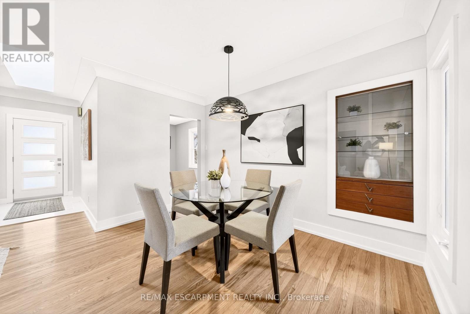 21 Victoria Street, Hamilton, Ontario  L0R 2H0 - Photo 12 - X12825028