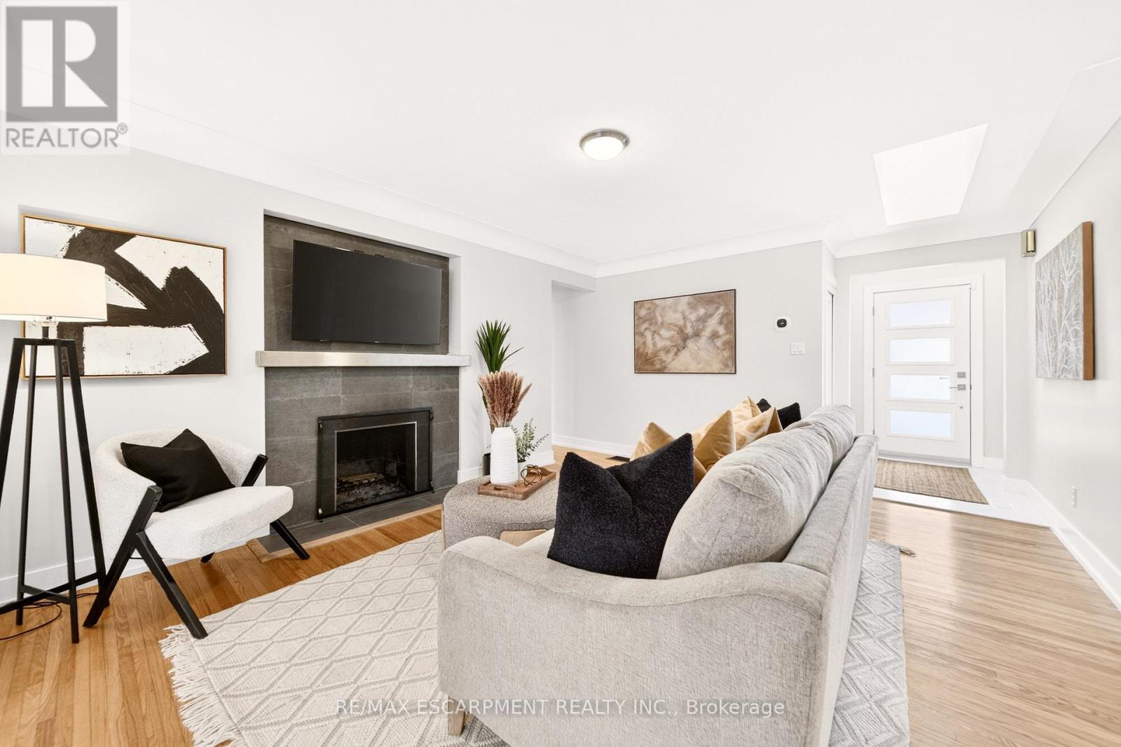 21 Victoria Street, Hamilton, Ontario  L0R 2H0 - Photo 13 - X12825028