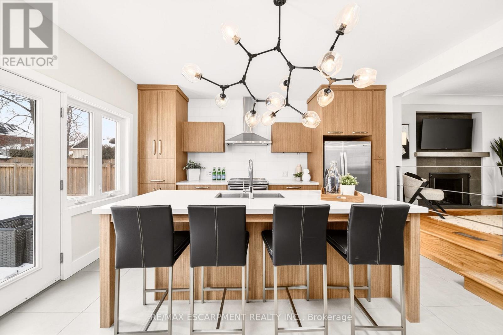 21 Victoria Street, Hamilton, Ontario  L0R 2H0 - Photo 24 - X12825028