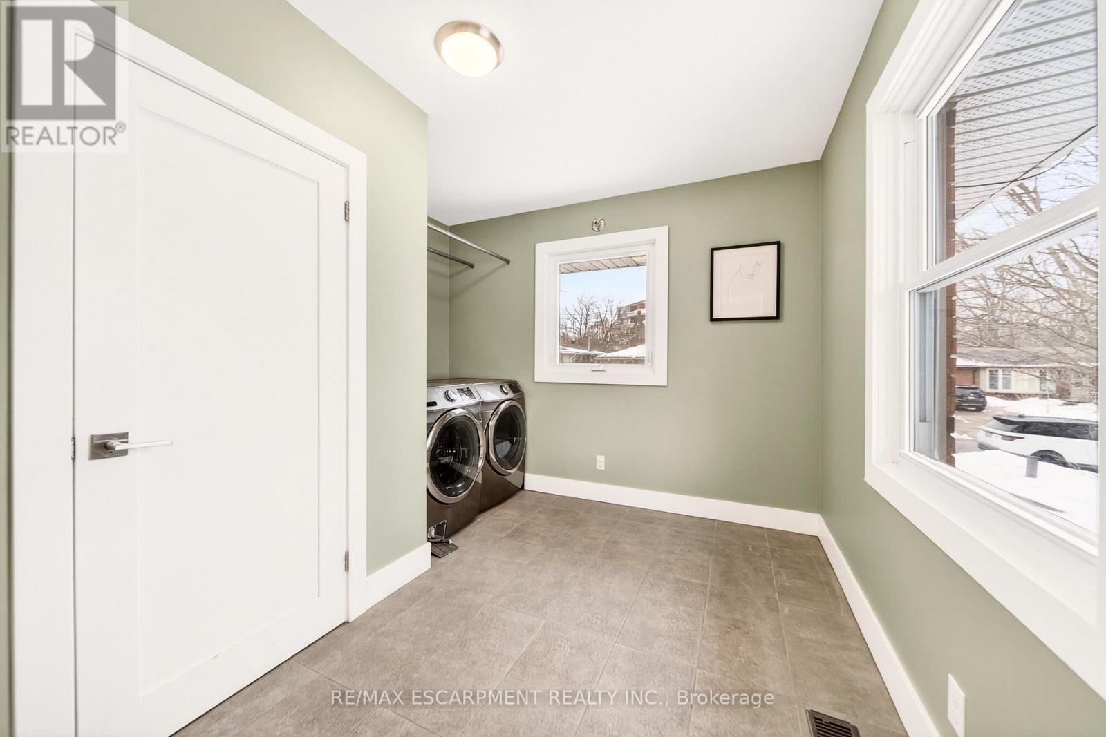 21 Victoria Street, Hamilton, Ontario  L0R 2H0 - Photo 36 - X12825028