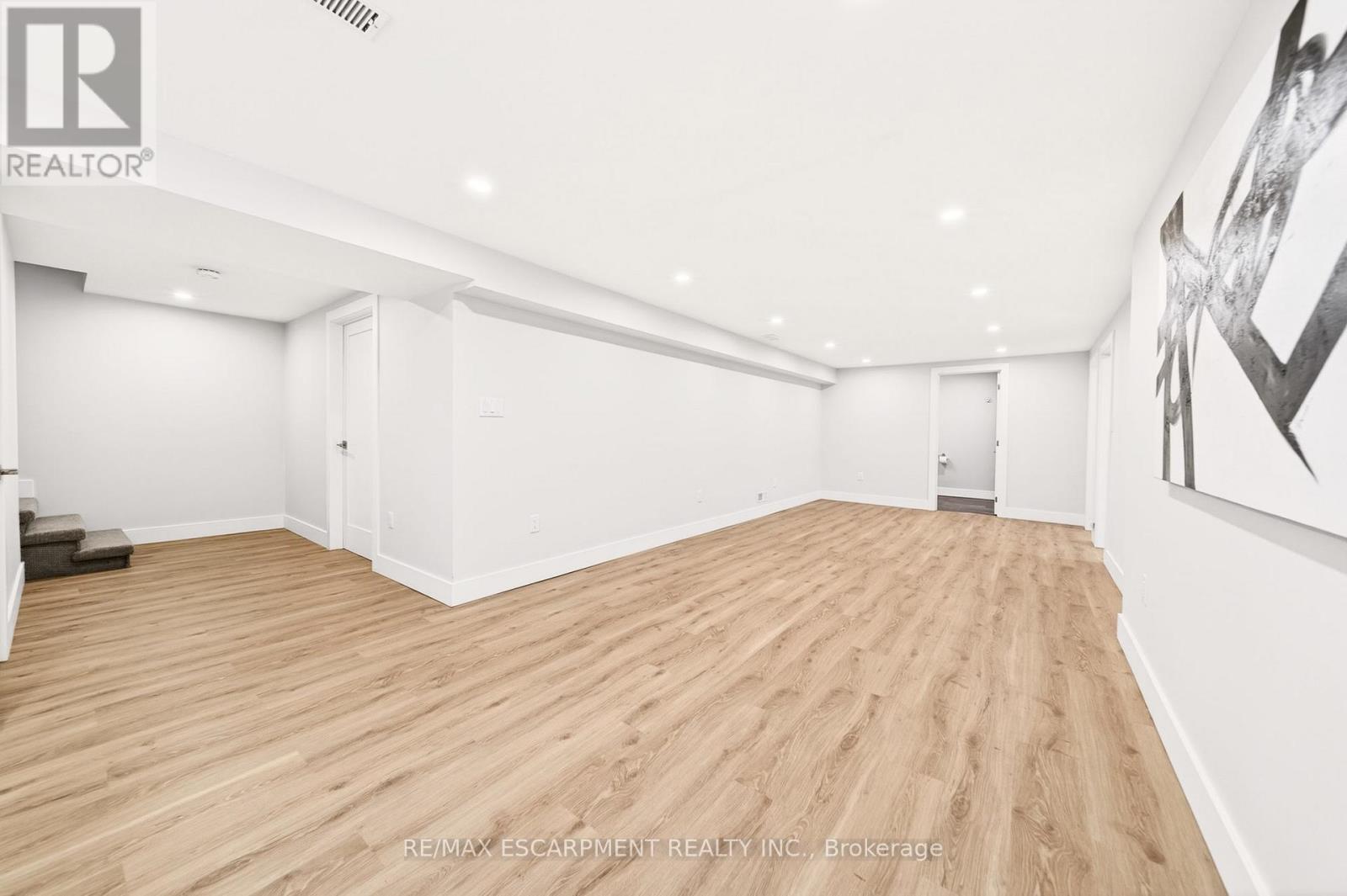 21 Victoria Street, Hamilton, Ontario  L0R 2H0 - Photo 40 - X12825028