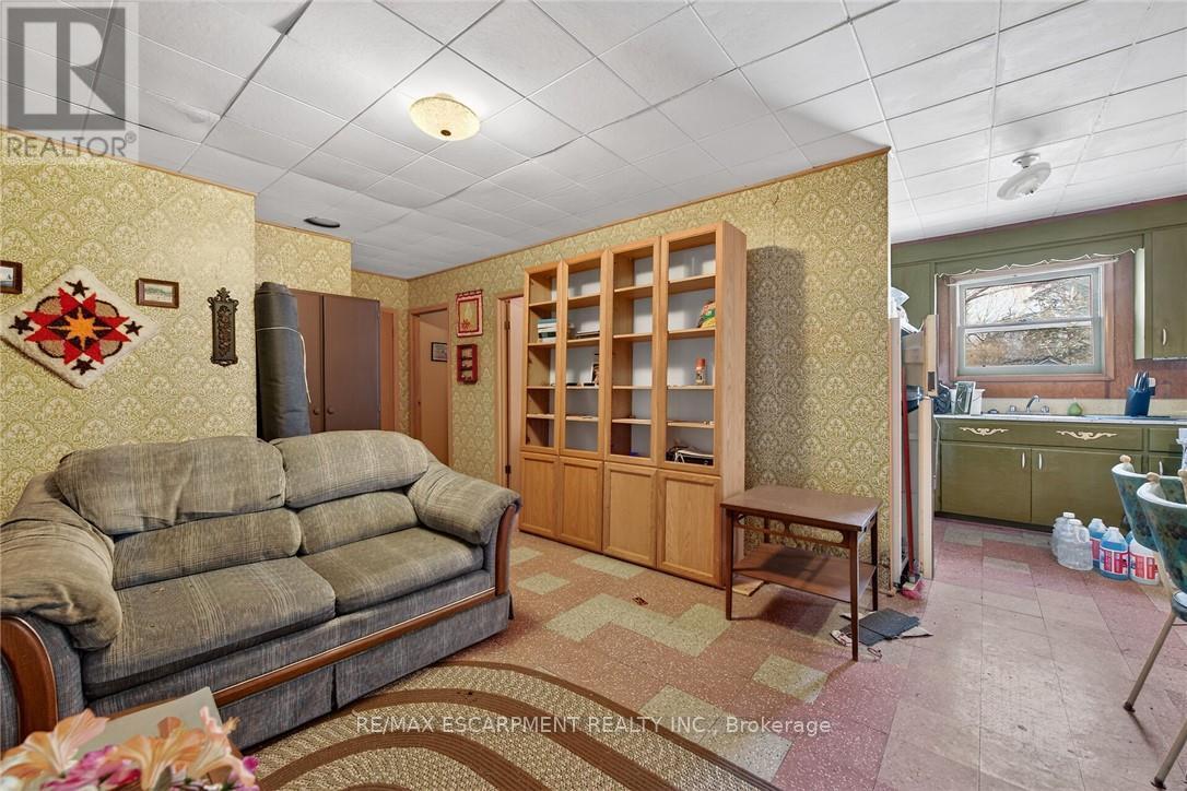 3076 Lakeshore Road, Haldimand, Ontario  N1A 2W8 - Photo 10 - X12825044