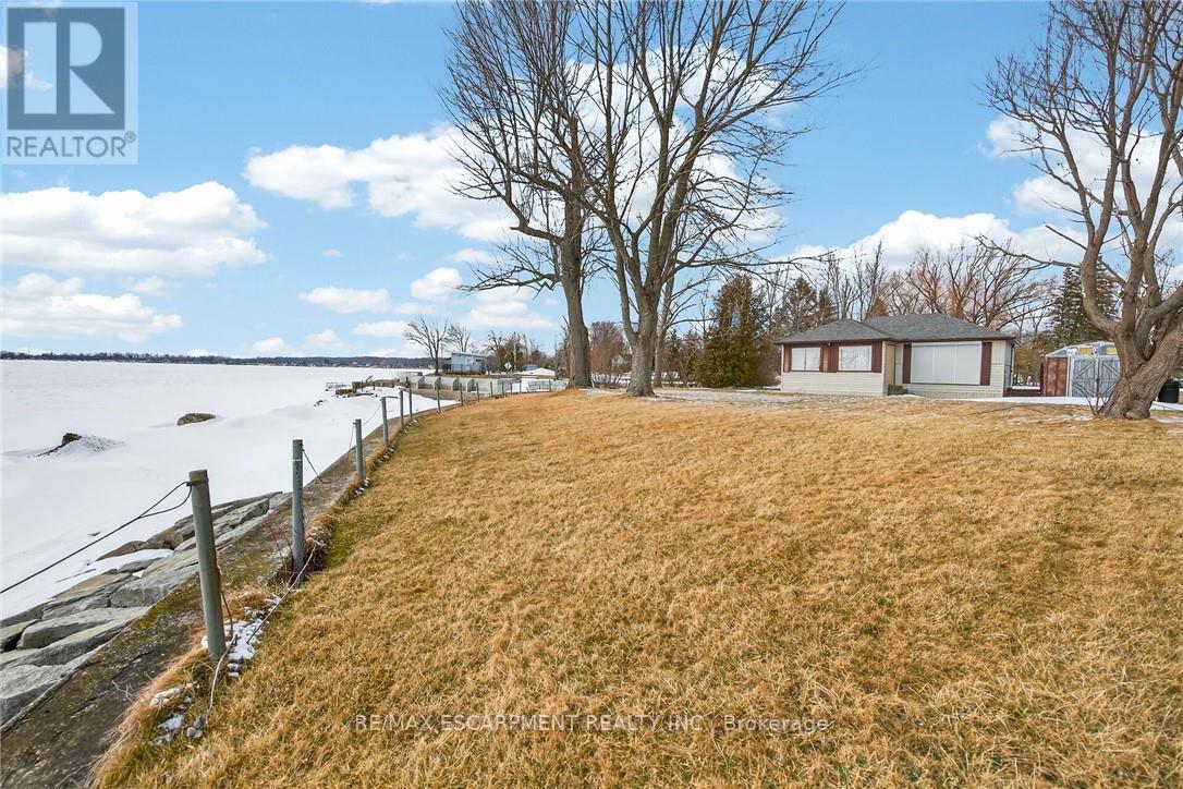 3076 Lakeshore Road, Haldimand, Ontario  N1A 2W8 - Photo 5 - X12825044