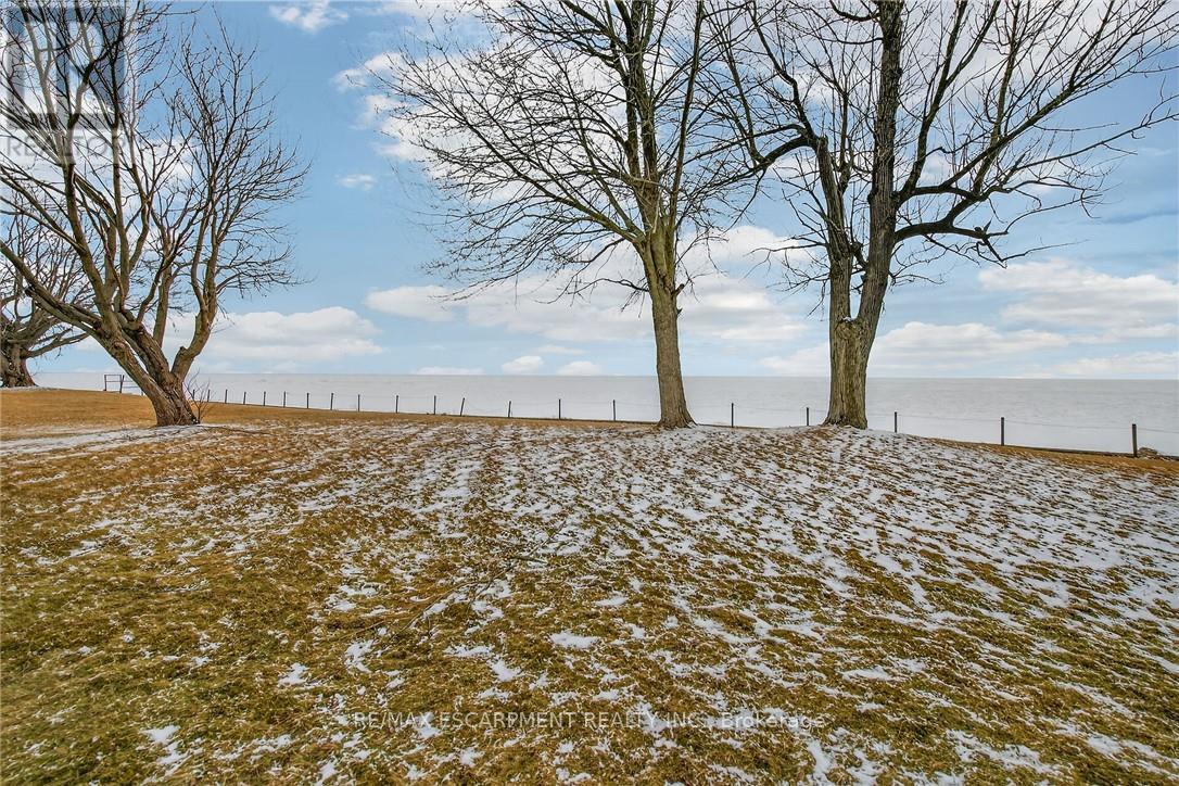 3076 Lakeshore Road, Haldimand, Ontario  N1A 2W8 - Photo 6 - X12825044