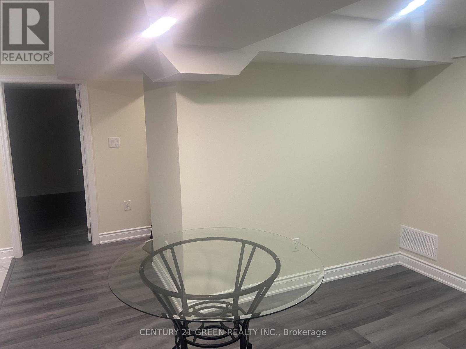 Bsmt - 75 Drinkwater Road, Brampton, Ontario  L6Y 4T8 - Photo 15 - W12817508