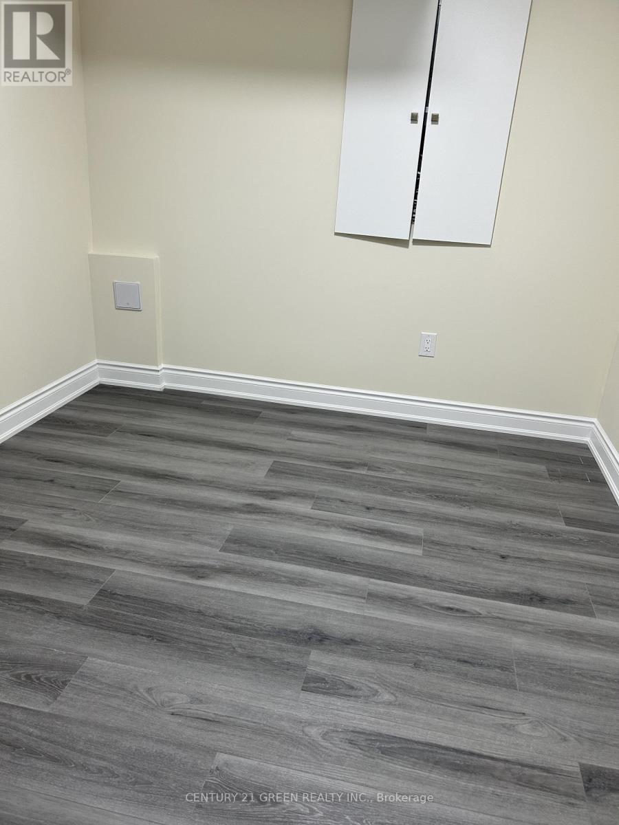 Bsmt - 75 Drinkwater Road, Brampton, Ontario  L6Y 4T8 - Photo 11 - W12817508