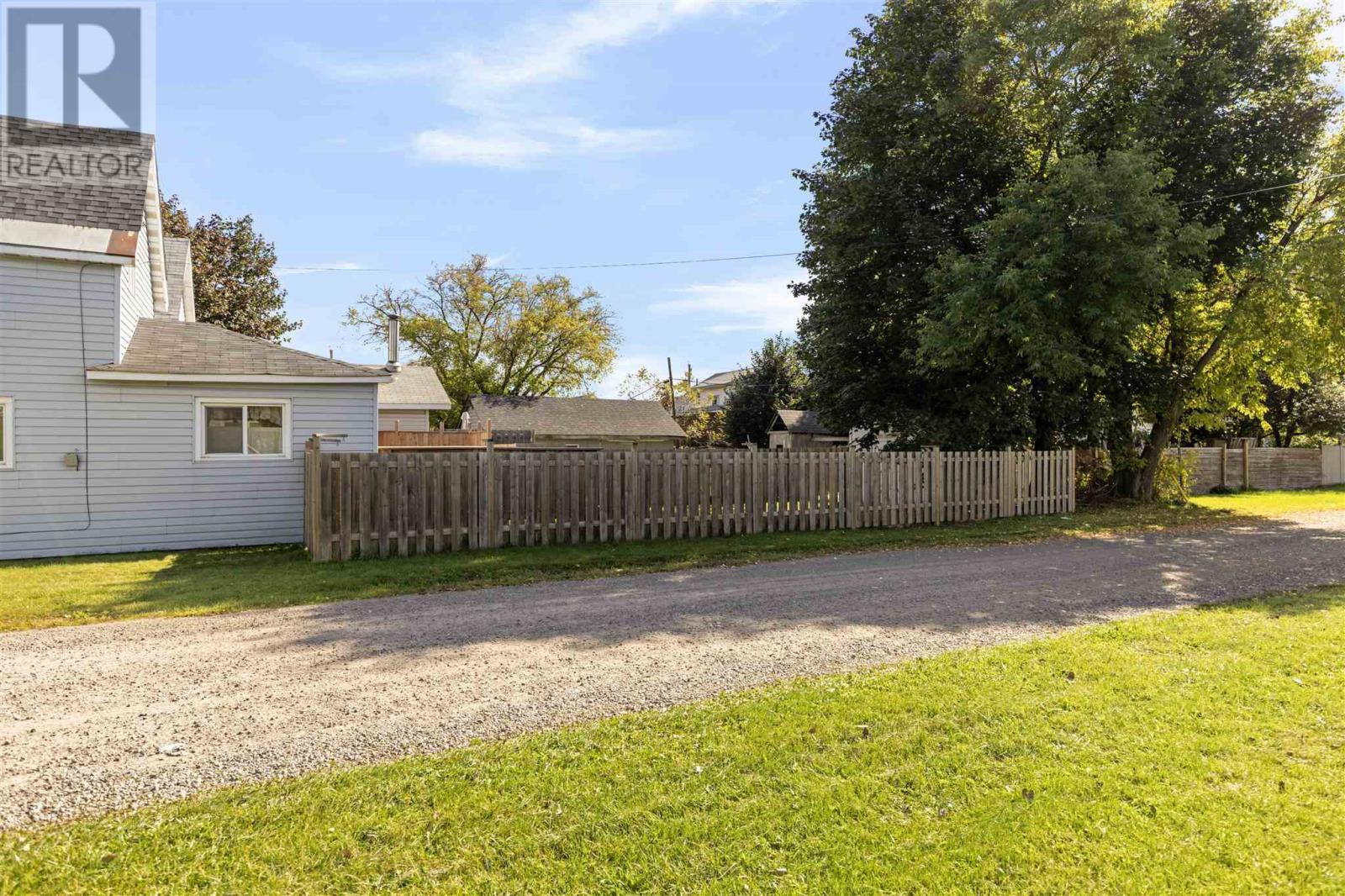 229 St. George's Ave, Sault Ste. Marie, Ontario  P6A 1L6 - Photo 35 - SM260013