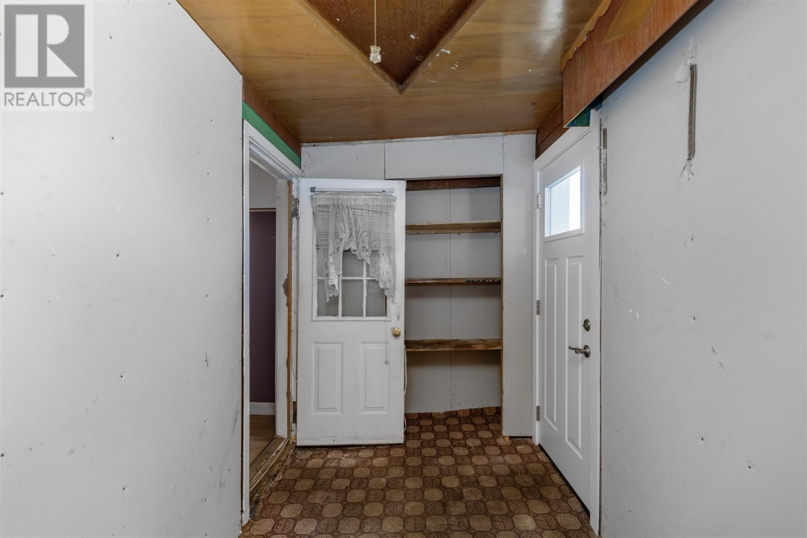 229 St. George's Ave, Sault Ste. Marie, Ontario  P6A 1L6 - Photo 4 - SM260013