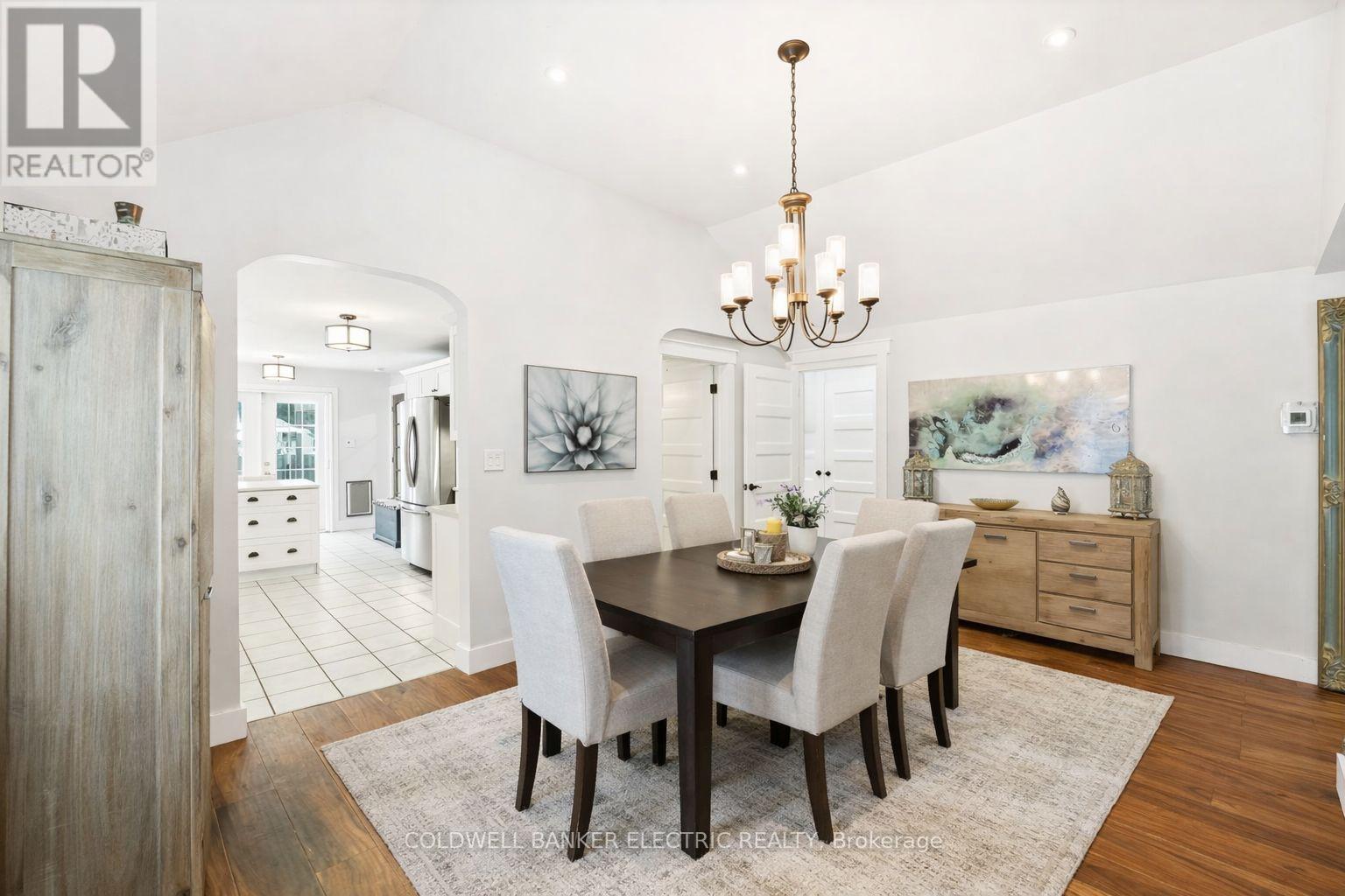 118 Cedar Street, Whitby, Ontario  L1N 2P1 - Photo 11 - E12825094