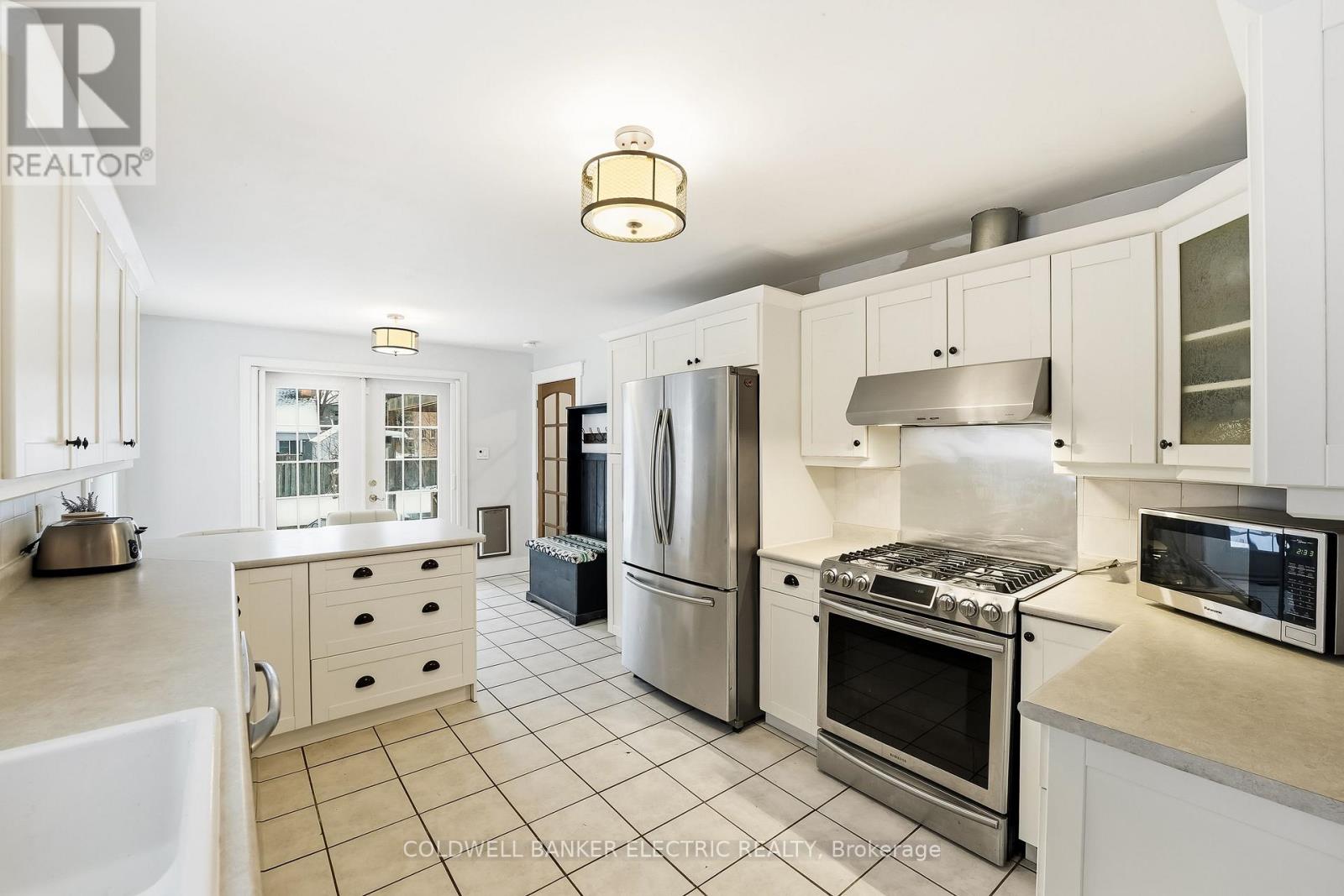 118 Cedar Street, Whitby, Ontario  L1N 2P1 - Photo 14 - E12825094