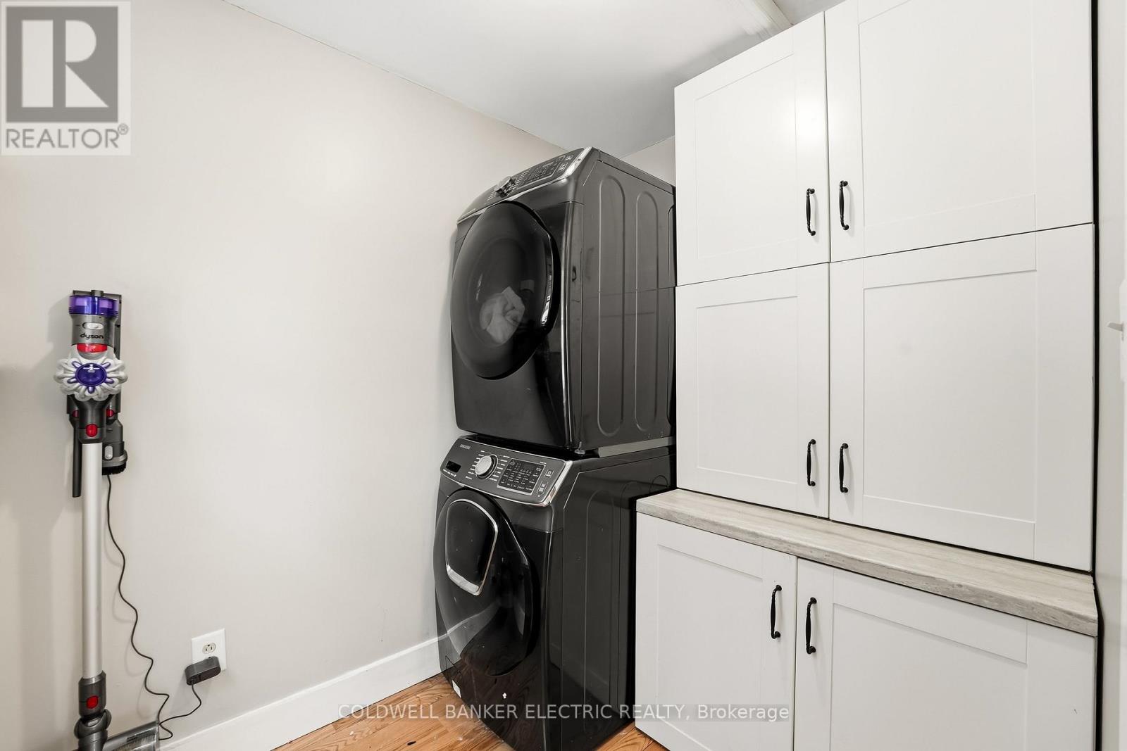 118 Cedar Street, Whitby, Ontario  L1N 2P1 - Photo 16 - E12825094