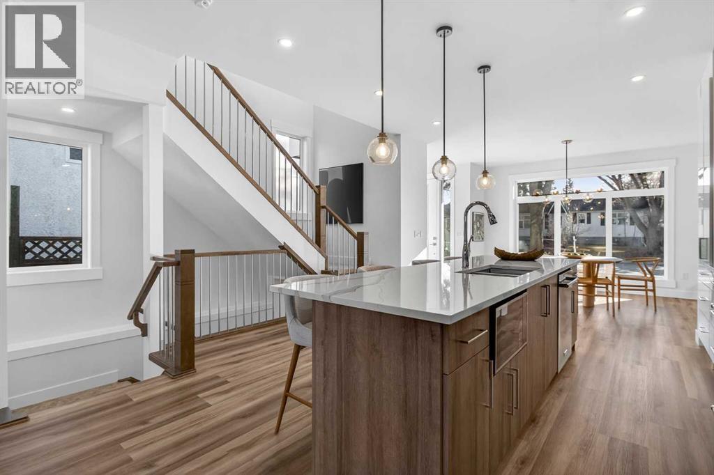 430 33 Avenue Nw, Calgary, Alberta  T2K 0B4 - Photo 12 - A2279604