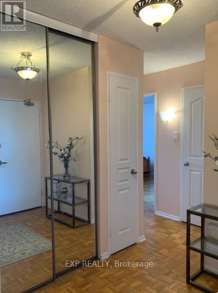 902 - 2625 Regina Street, Ottawa, Ontario K2B 5W8 - Photo 5 - X12825108