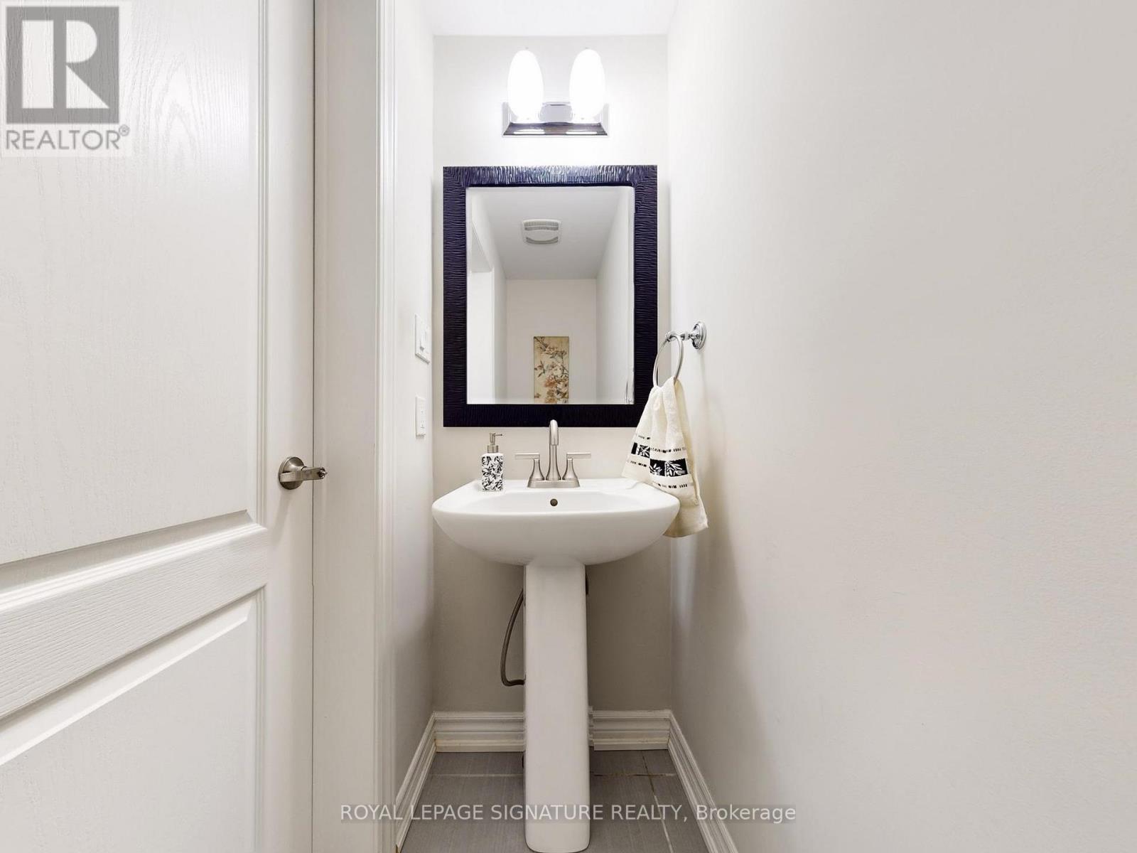 27 Michael Cummings Court, Uxbridge, Ontario  L9P 0E6 - Photo 13 - N12740916