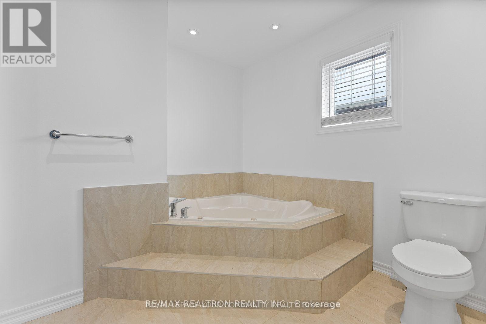 115 James Street, Barrie, Ontario  L4N 6Y1 - Photo 18 - S12807524