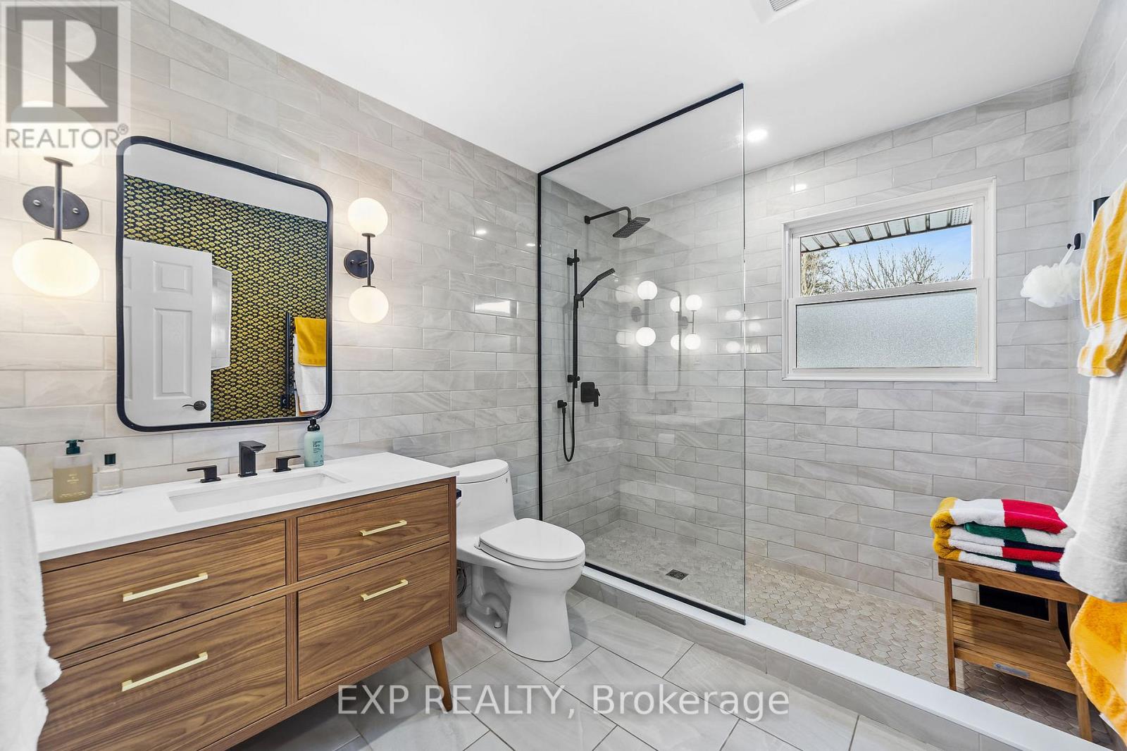 1301 Wayne Road, London South, Ontario  N6K 2G9 - Photo 17 - X12821692