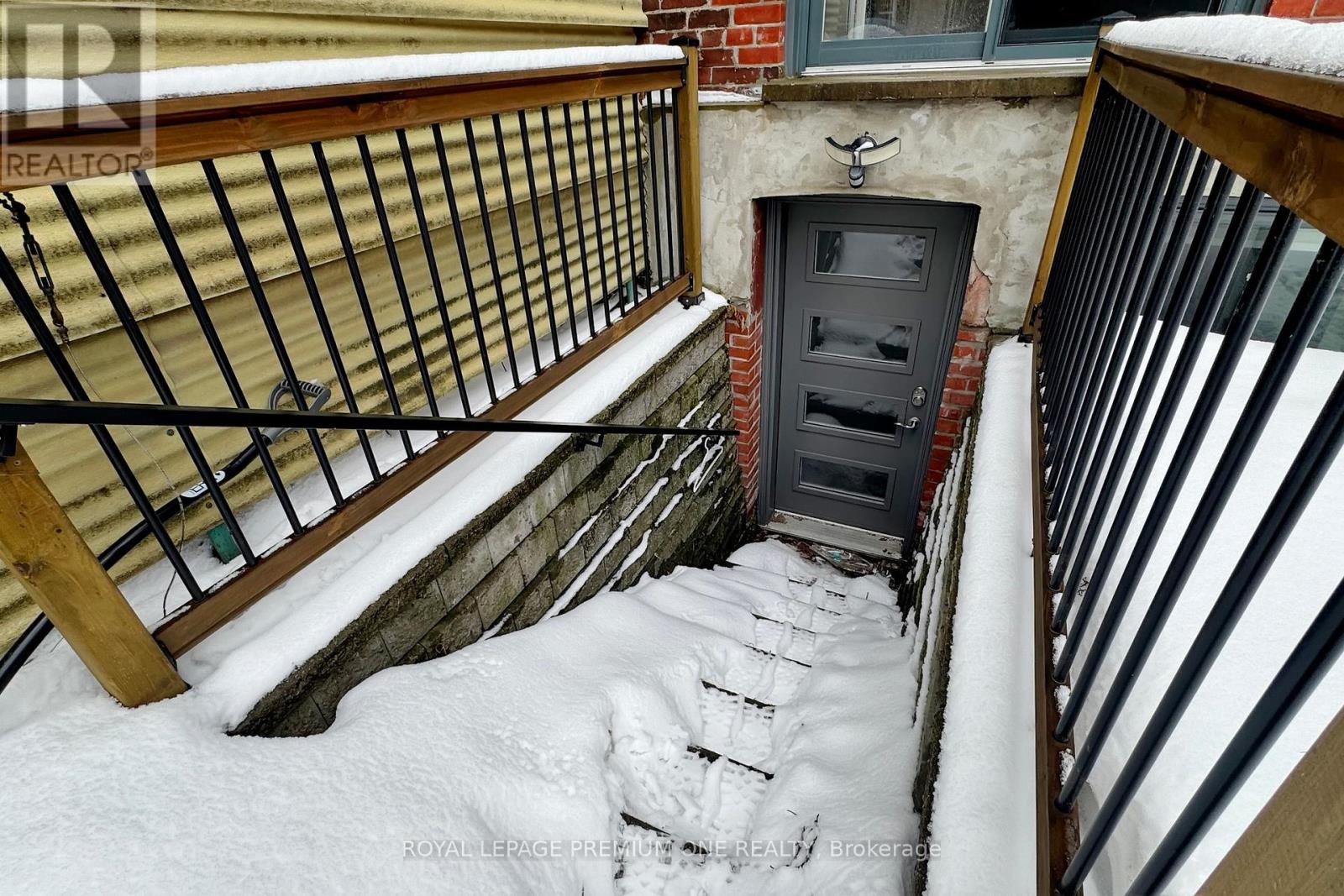 223 Manning Avenue N, Toronto, Ontario  M6J 2K8 - Photo 29 - C12825092