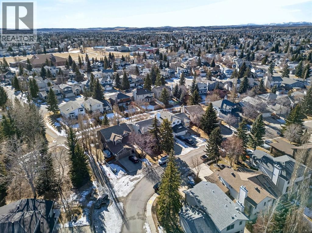 57 Shannon Circle Sw, Calgary, Alberta  T2Y 2K4 - Photo 42 - A2287196