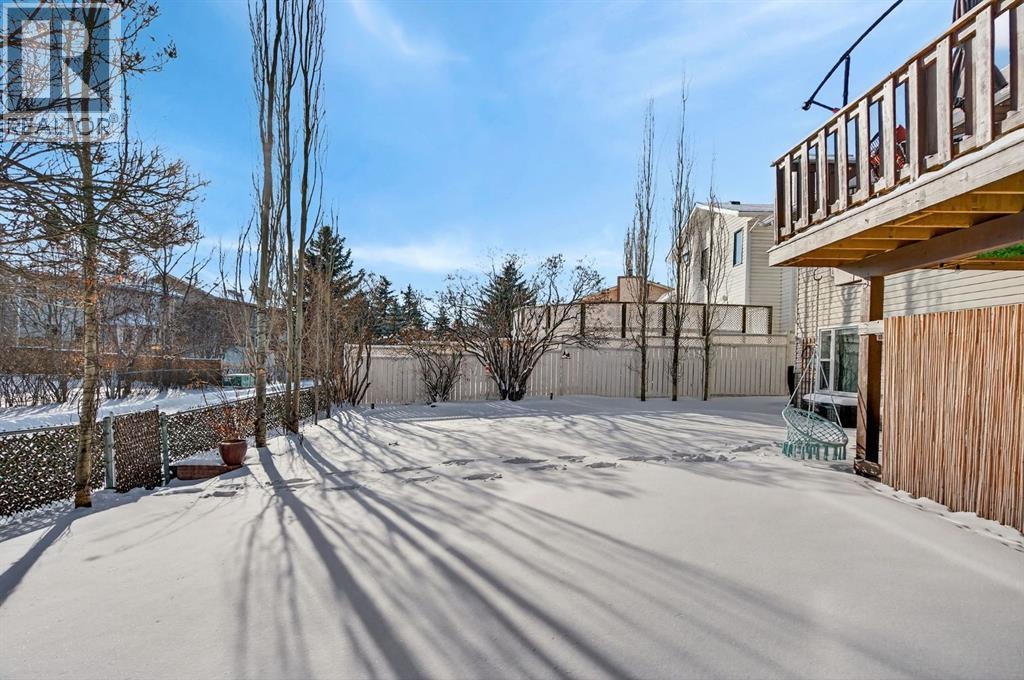 57 Shannon Circle Sw, Calgary, Alberta  T2Y 2K4 - Photo 37 - A2287196