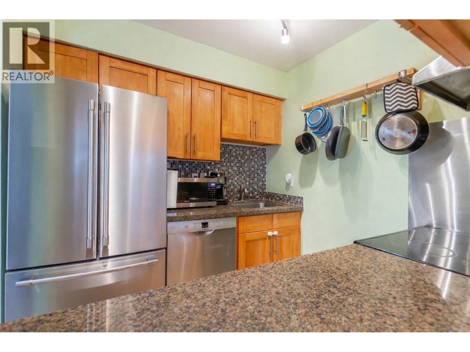 307 3275 Mountain Highway, North Vancouver, British Columbia  V7K 2H4 - Photo 7 - R3085878