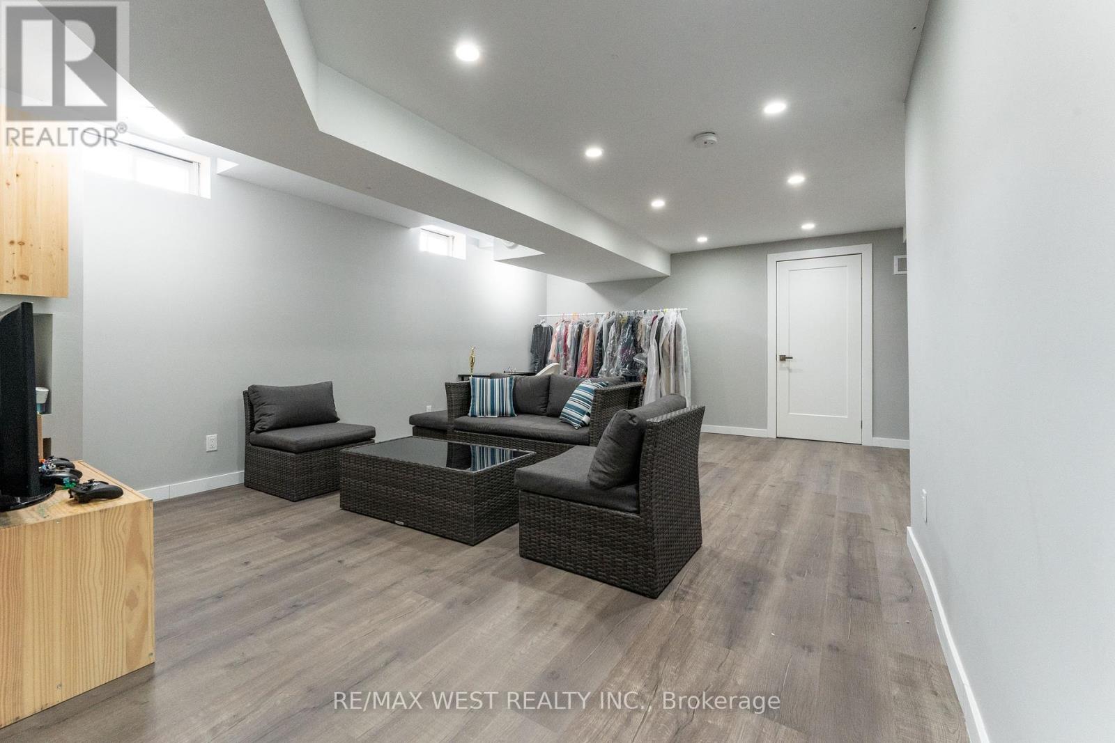 1977 Pine Grove Avenue, Pickering, Ontario  L1V 6R5 - Photo 28 - E12825078