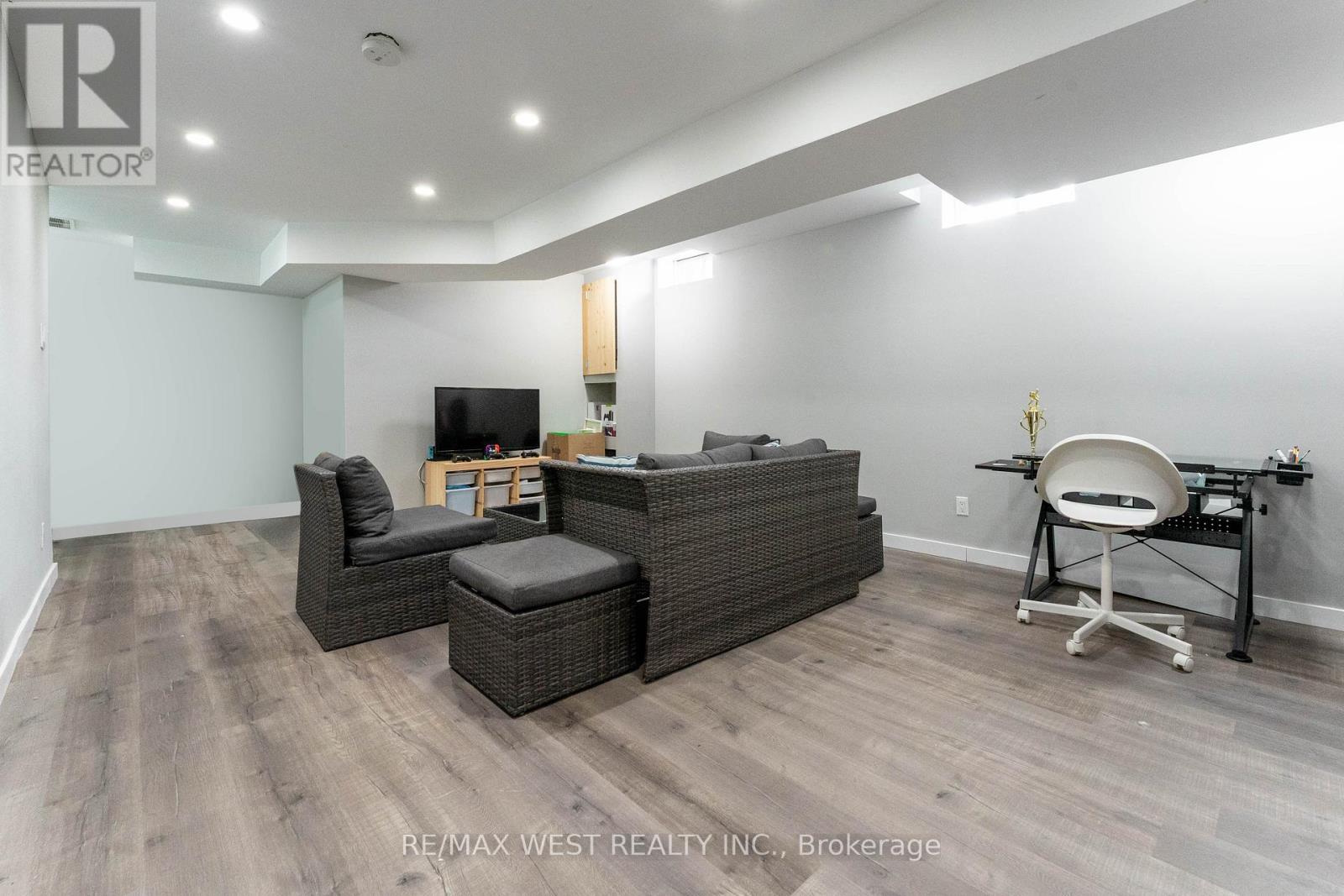 1977 Pine Grove Avenue, Pickering, Ontario  L1V 6R5 - Photo 29 - E12825078