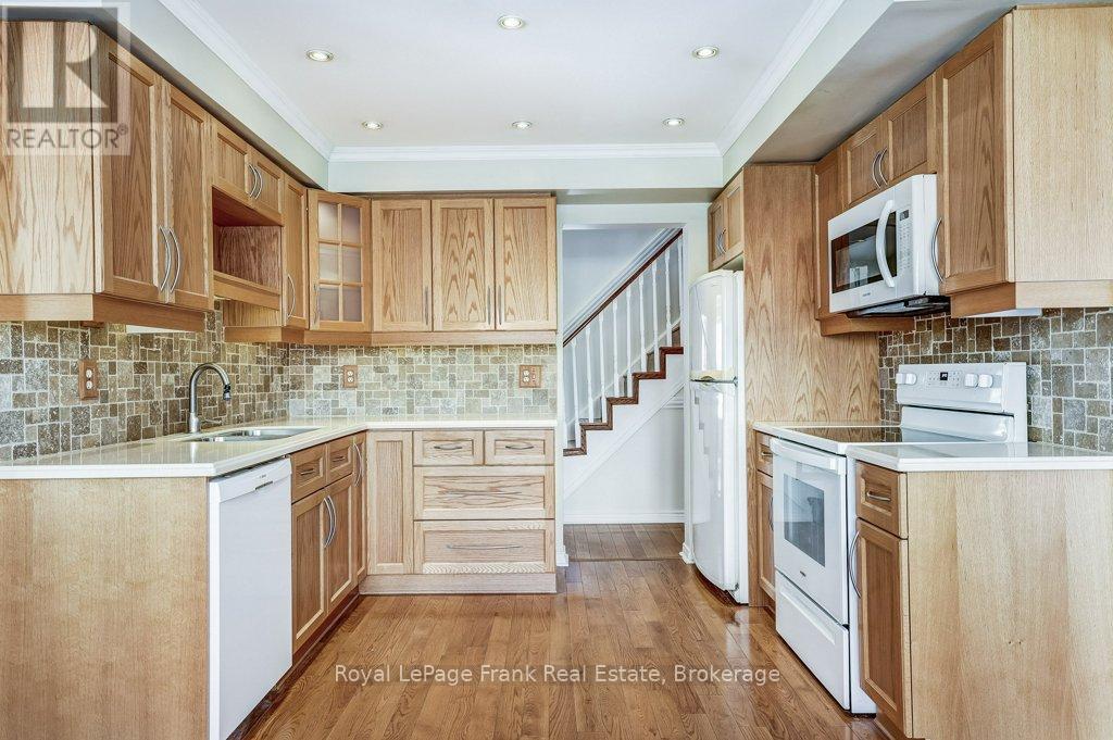 22 Hartsville Avenue, Toronto, Ontario  M1C 3K4 - Photo 12 - E12825084