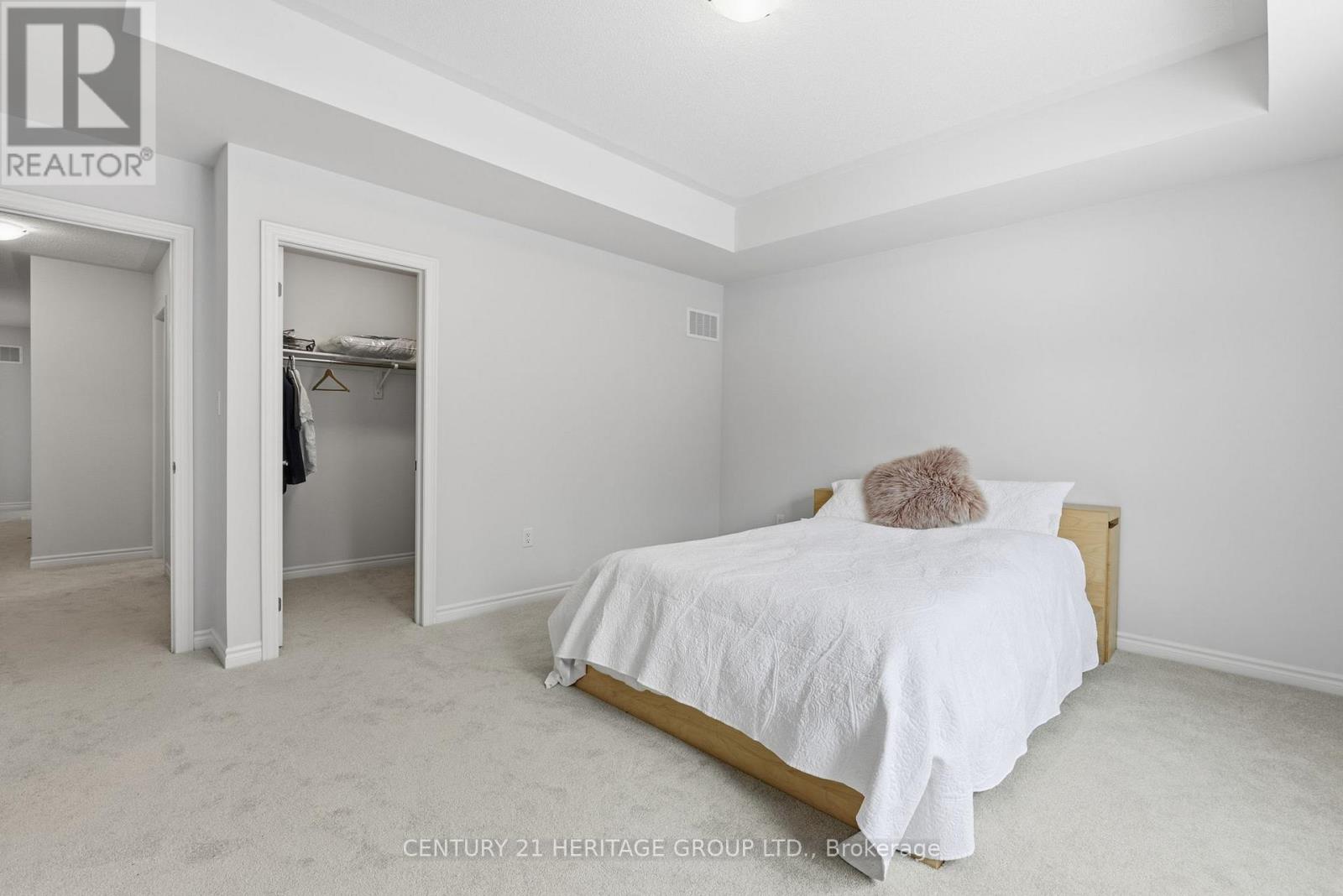 8 Scotia Road, Georgina (Sutton & Jackson's Point), Ontario  L0E 1R0 - Photo 17 - N12825136