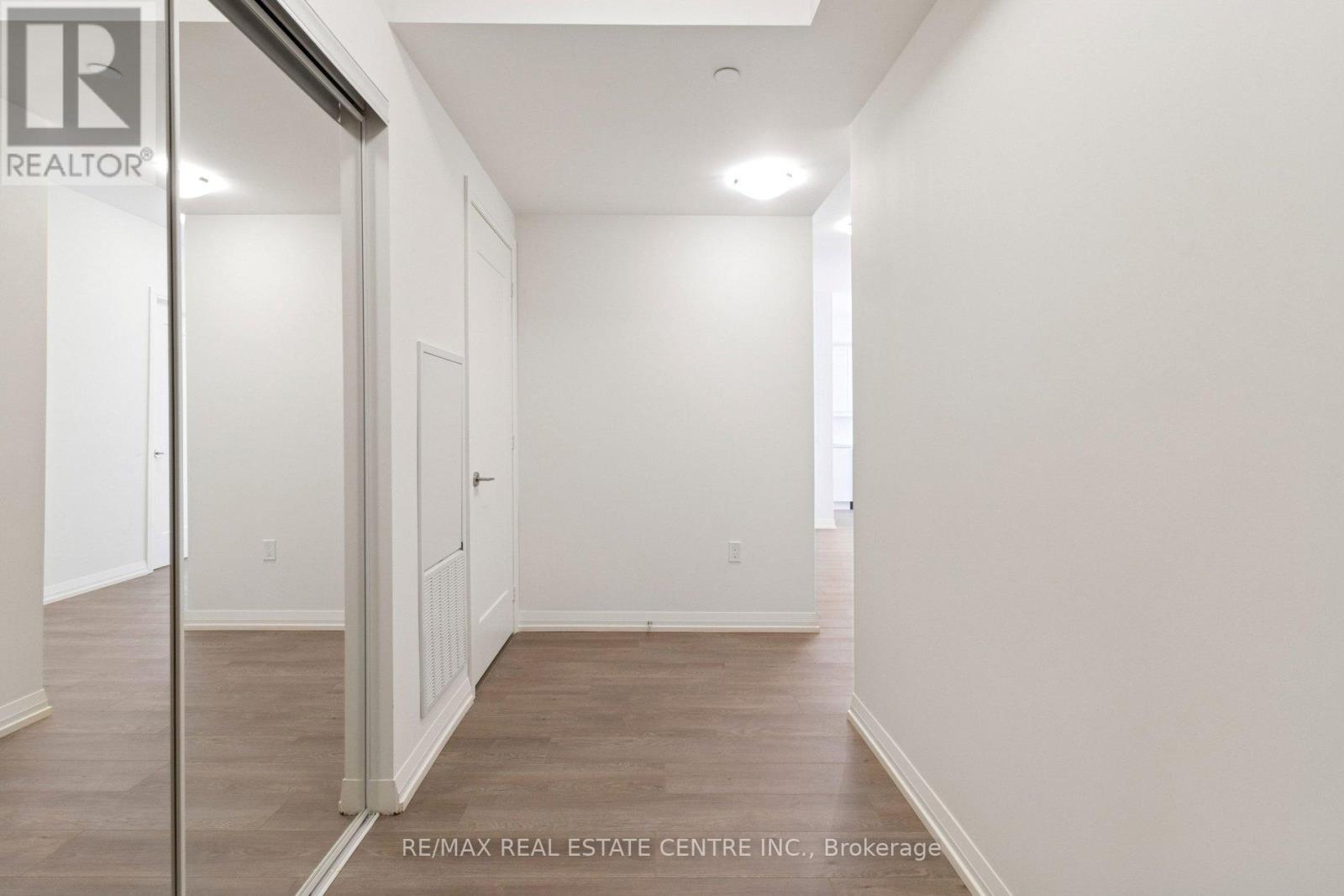 2003 - 27 Korda Gate Street Ne, Vaughan, Ontario  L4K 0P6 - Photo 10 - N12825140