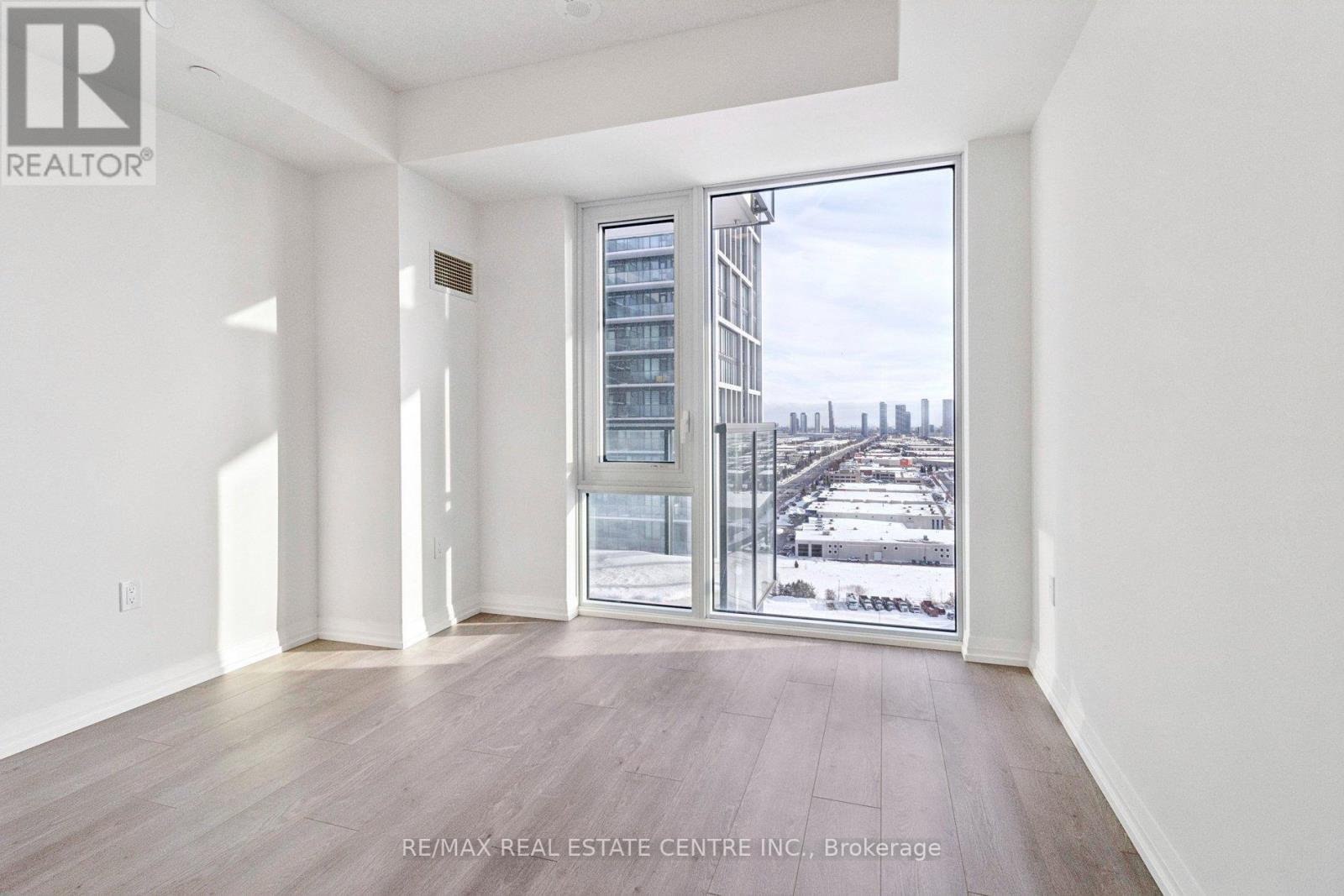 2003 - 27 Korda Gate Street Ne, Vaughan, Ontario  L4K 0P6 - Photo 29 - N12825140