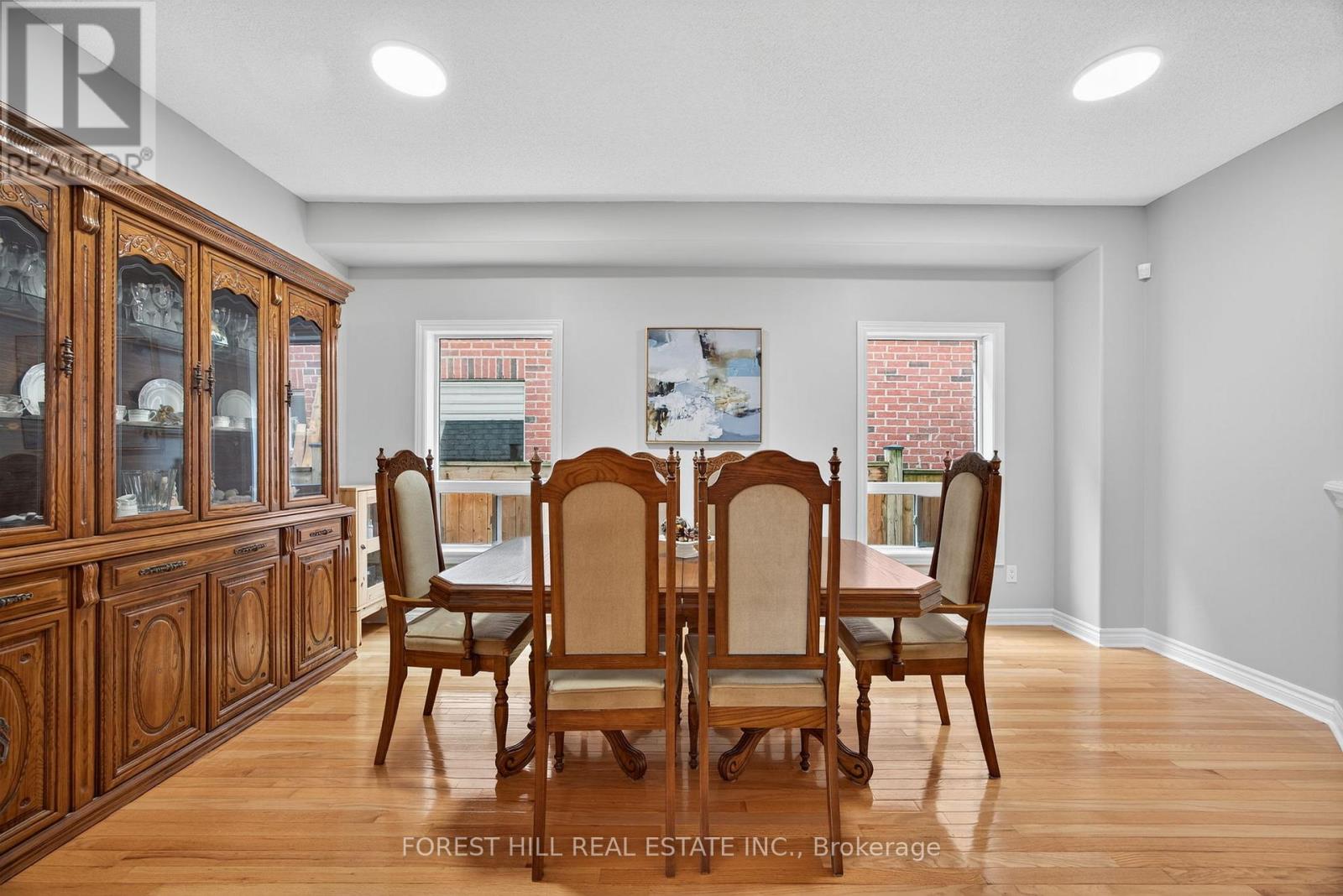 31 Connaught Lane, Barrie, Ontario  L4M 0A6 - Photo 5 - S12825068