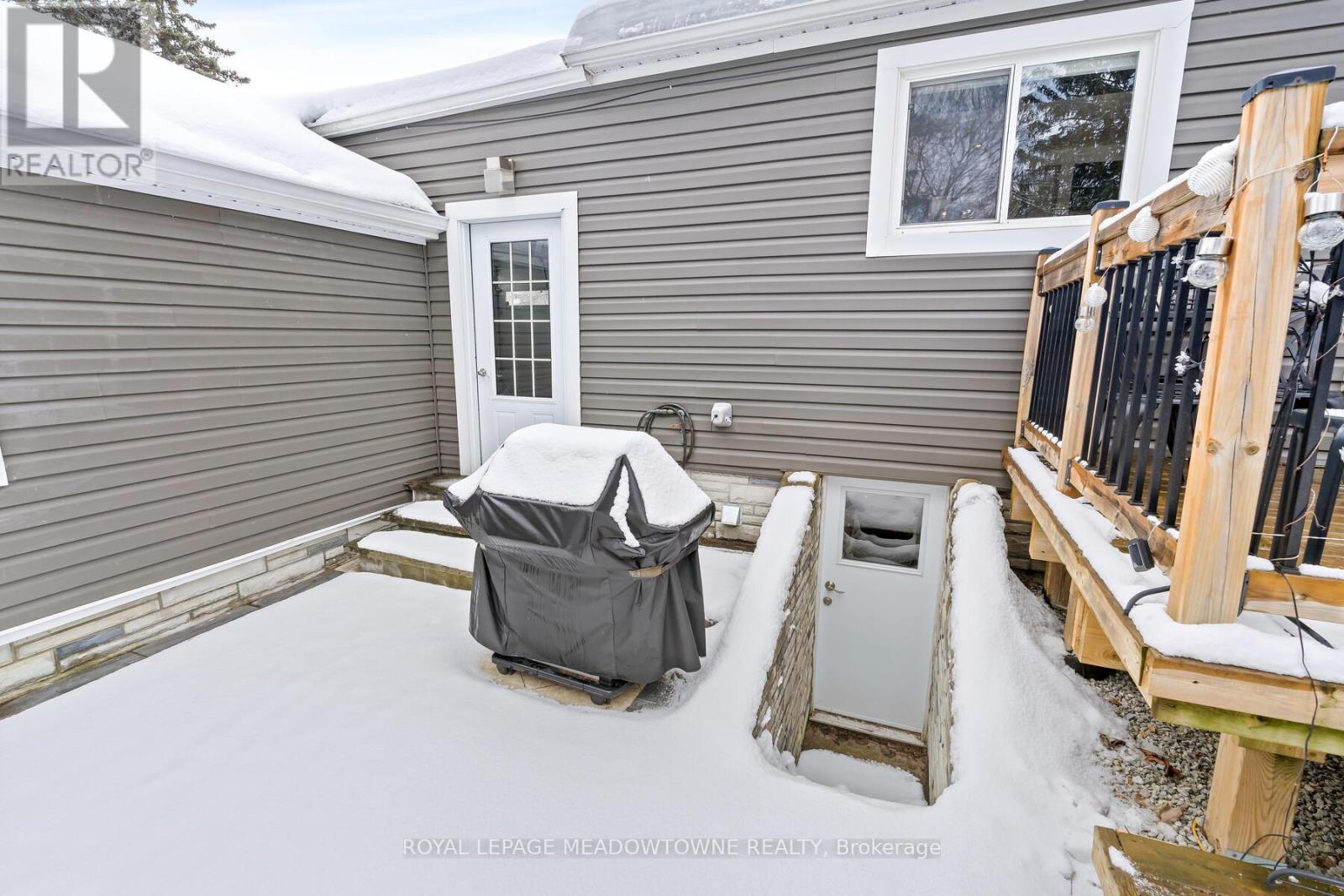 19 Union Street, Halton Hills, Ontario  L7G 3M1 - Photo 31 - W12822052