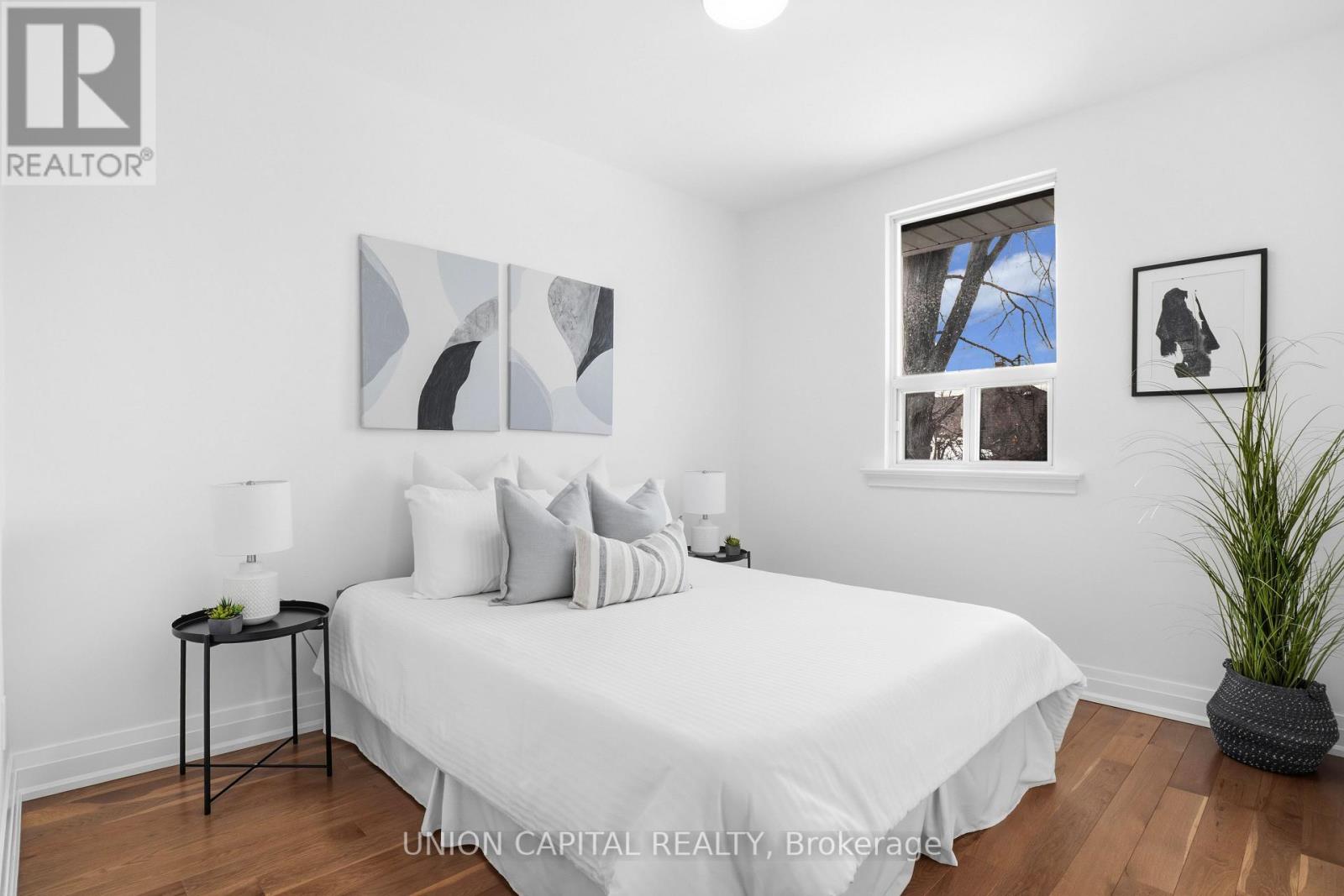 22 Chappel Hill Road, Toronto, Ontario  M3M 1M2 - Photo 15 - W12825112