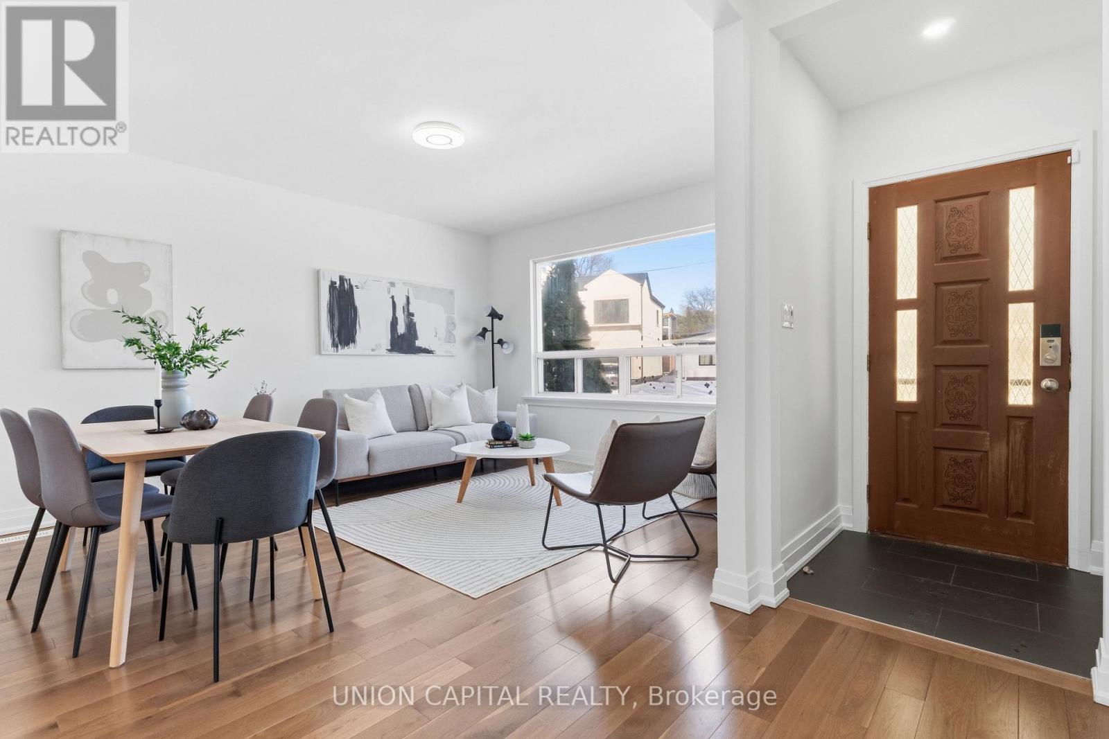 22 Chappel Hill Road, Toronto, Ontario  M3M 1M2 - Photo 3 - W12825112