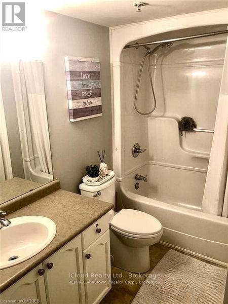 104 - 1470 Bishops Gate, Oakville, Ontario  L6M 4N2 - Photo 17 - W12825114