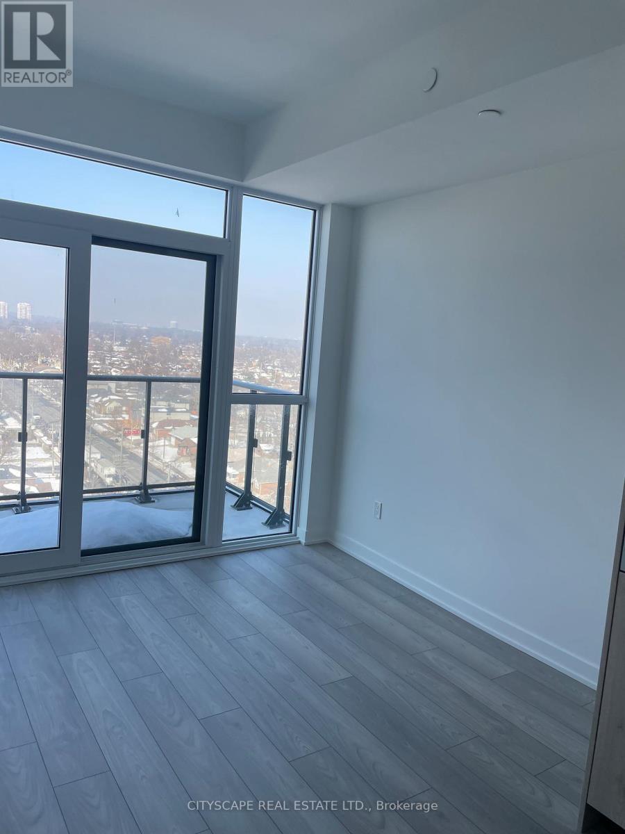 1005 - 1007 The Queensway Road, Toronto (Islington-City Centre West), Ontario  M8Z 0H4 - Photo 12 - W12825132