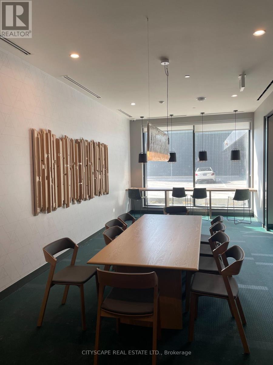 1005 - 1007 The Queensway Road, Toronto (Islington-City Centre West), Ontario  M8Z 0H4 - Photo 19 - W12825132