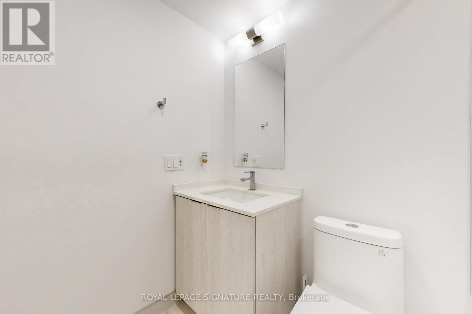 315 - 1 Jarvis Street, Hamilton, Ontario L8R 0A8 - Photo 19 - X12825120