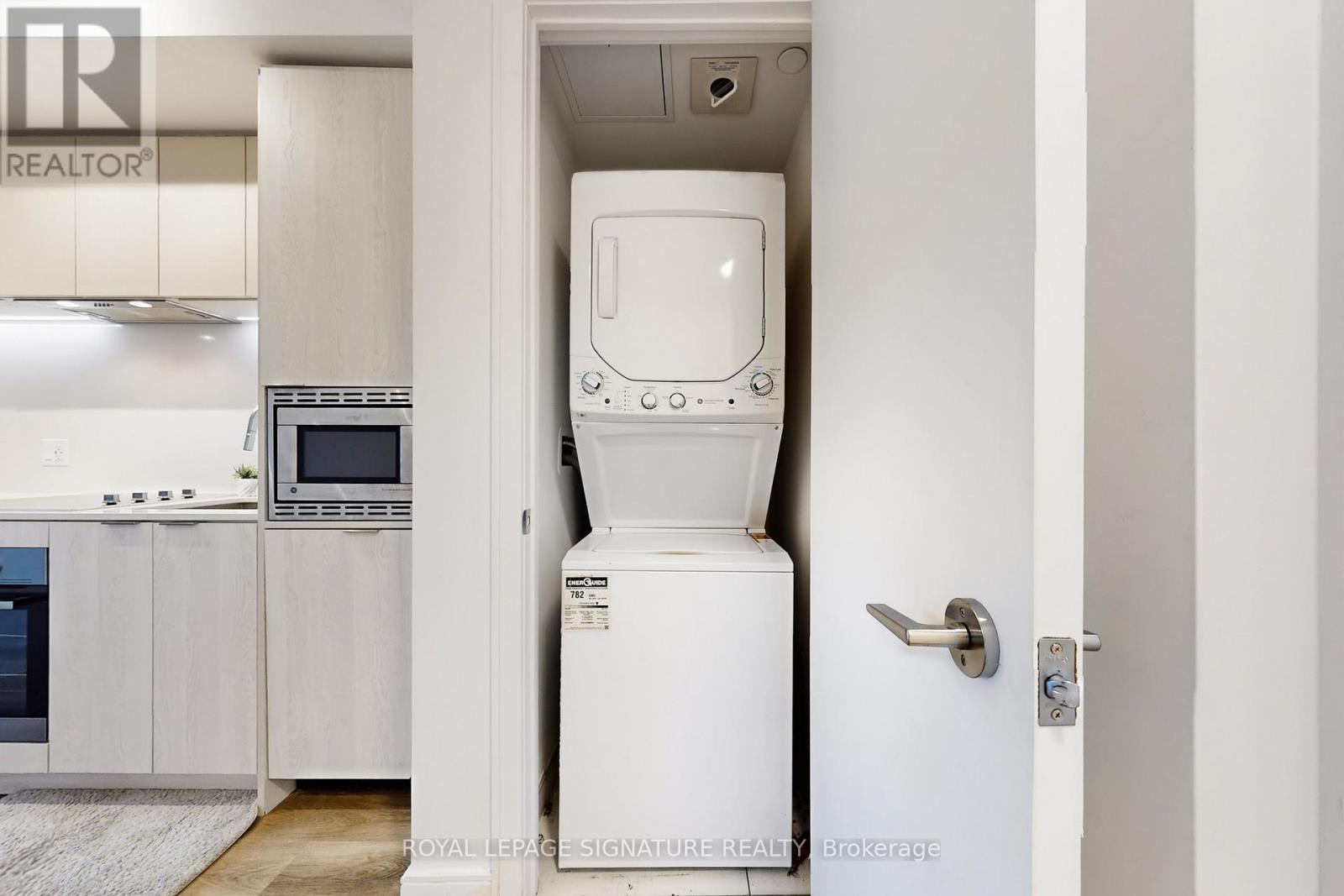 315 - 1 Jarvis Street, Hamilton, Ontario L8R 0A8 - Photo 23 - X12825120