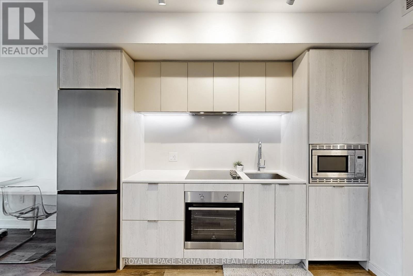 315 - 1 Jarvis Street, Hamilton, Ontario L8R 0A8 - Photo 9 - X12825120