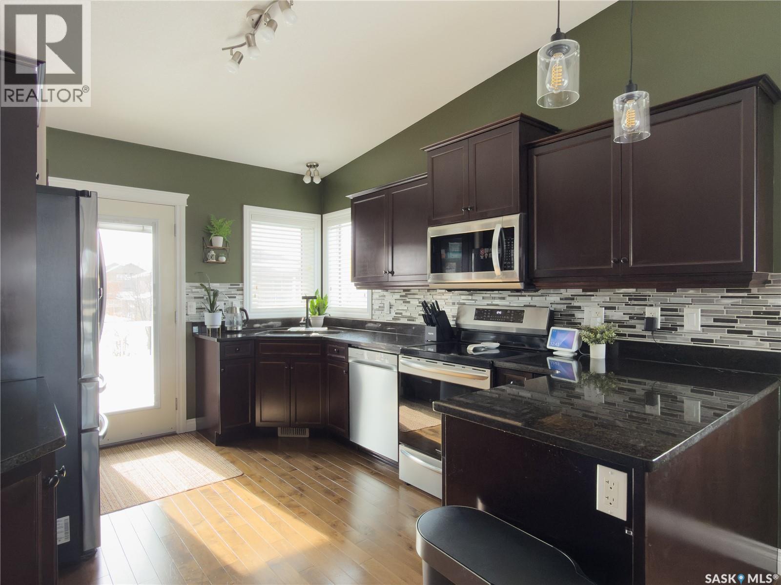 10 Lott Road E, White City, Saskatchewan  S4L 0B6 - Photo 11 - SK029261