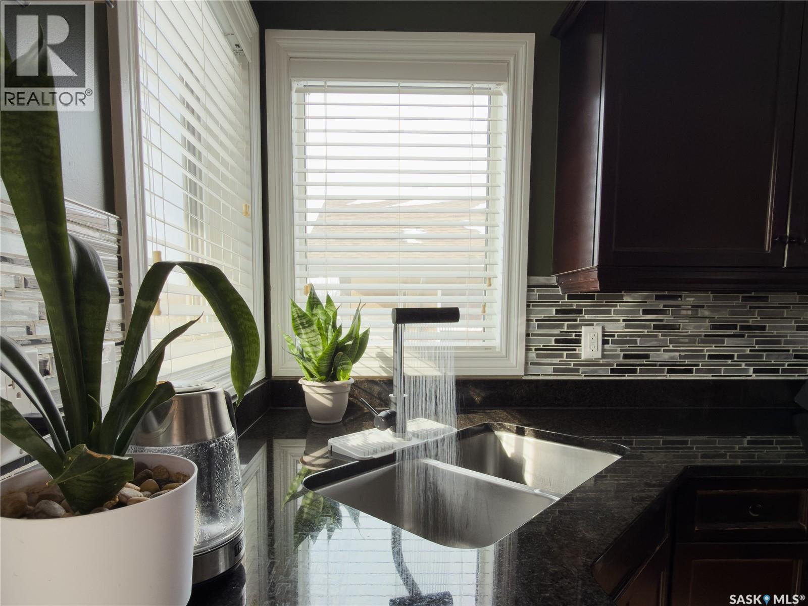 10 Lott Road E, White City, Saskatchewan  S4L 0B6 - Photo 13 - SK029261