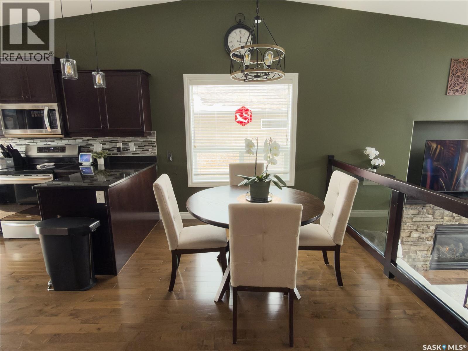 10 Lott Road E, White City, Saskatchewan  S4L 0B6 - Photo 9 - SK029261