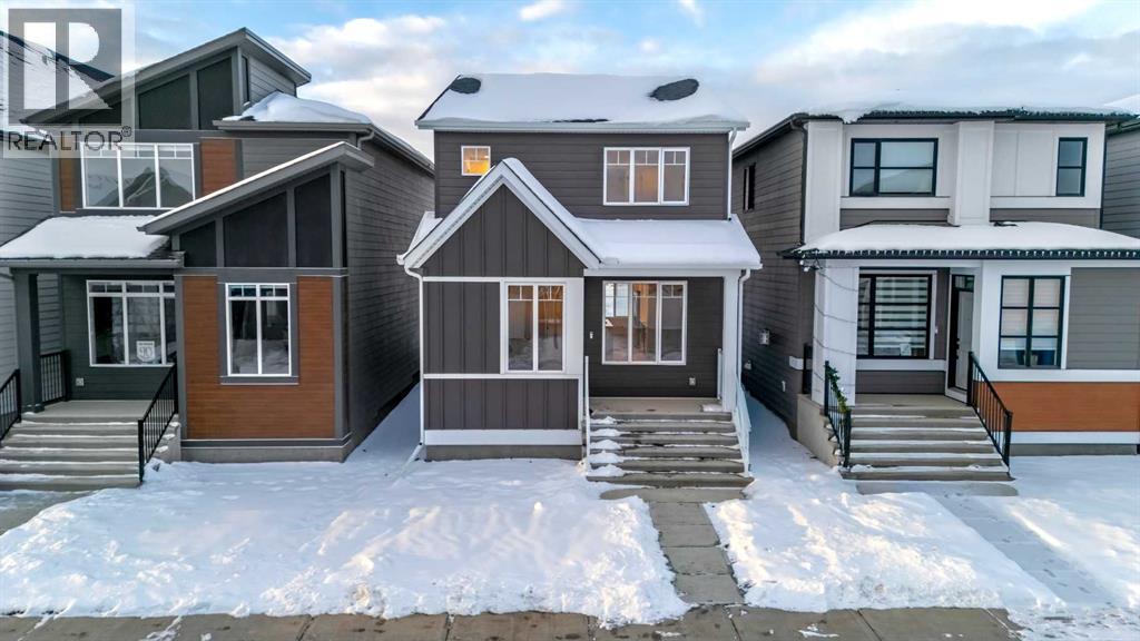 94 Royston Park Nw, Calgary, Alberta  T3L 0M4 - Photo 5 - A2274456