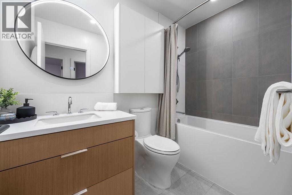 223 650 E 2nd Street, North Vancouver, British Columbia  V7L 1E3 - Photo 36 - R3084329